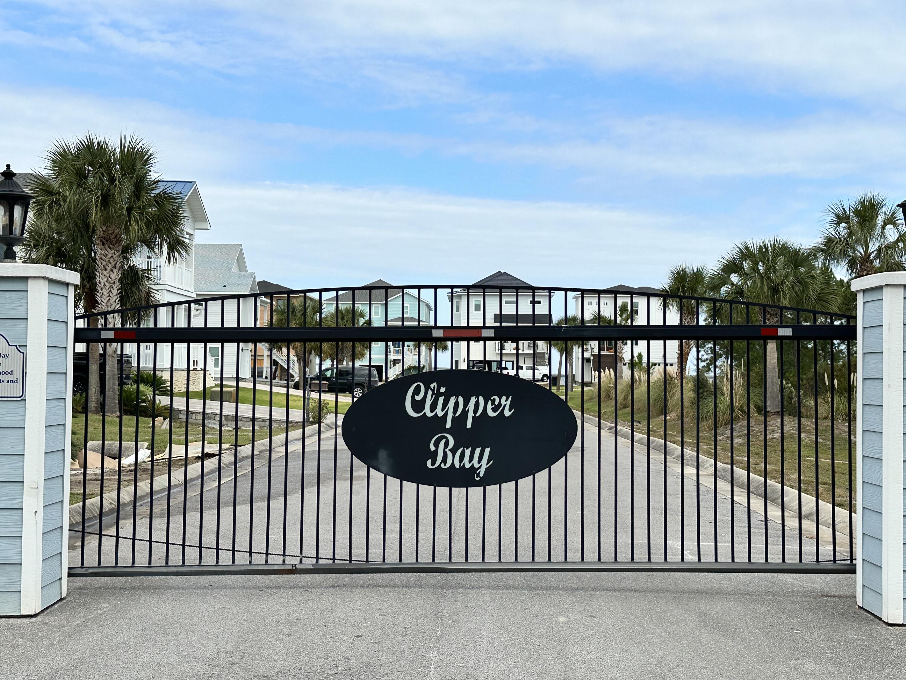Clipper Bay - Land