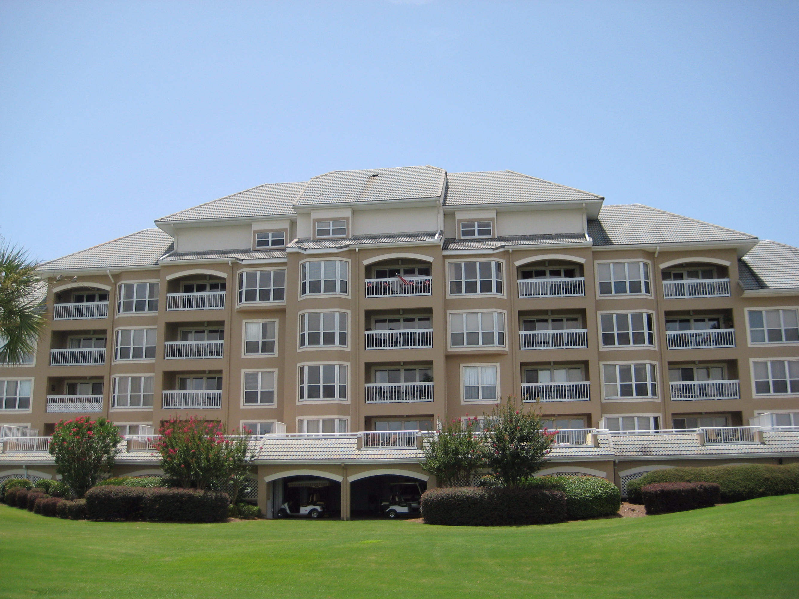 PLAYERS CLUB AT SANDESTIN - Residential
