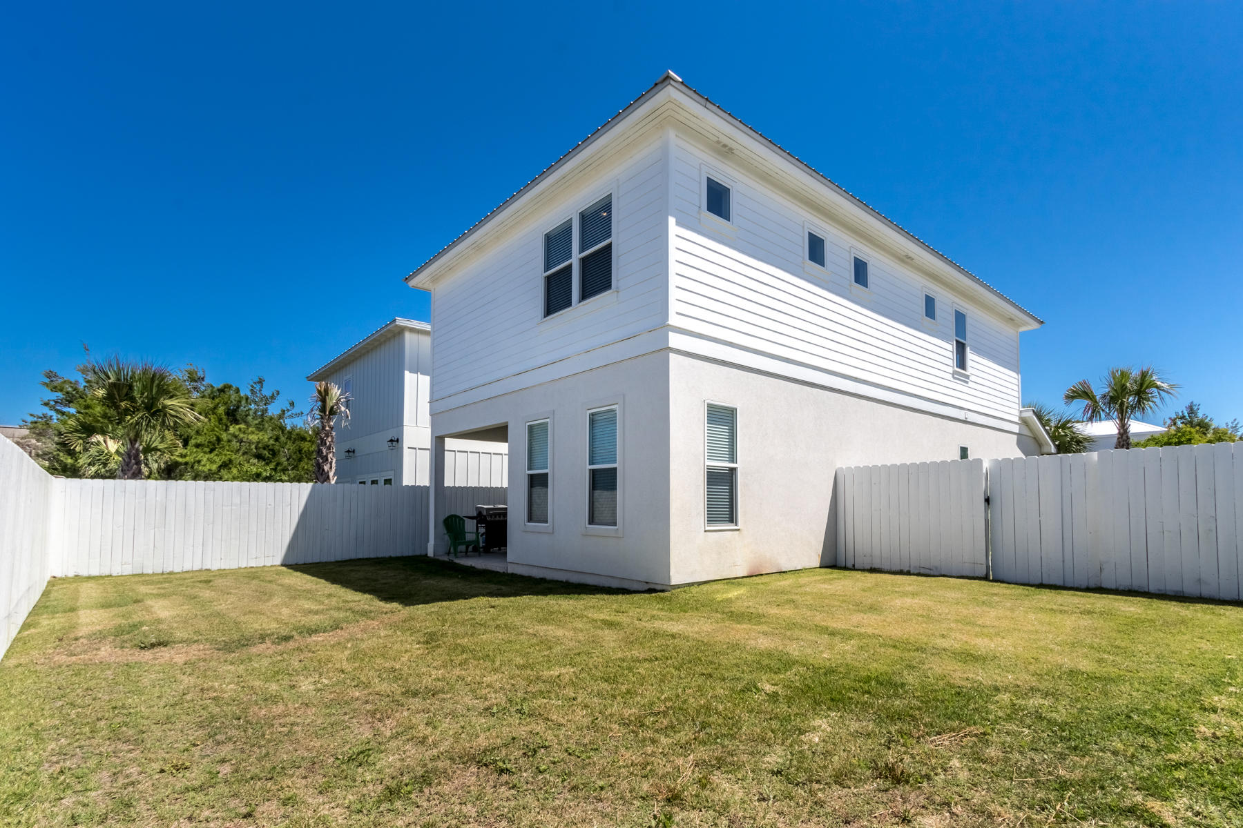 FRANGISTA BEACH 2ND ADDN - Residential