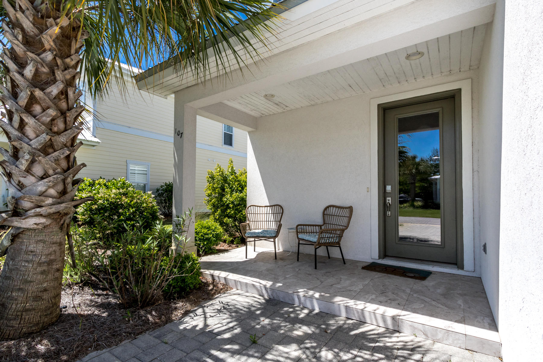 FRANGISTA BEACH 2ND ADDN - Residential