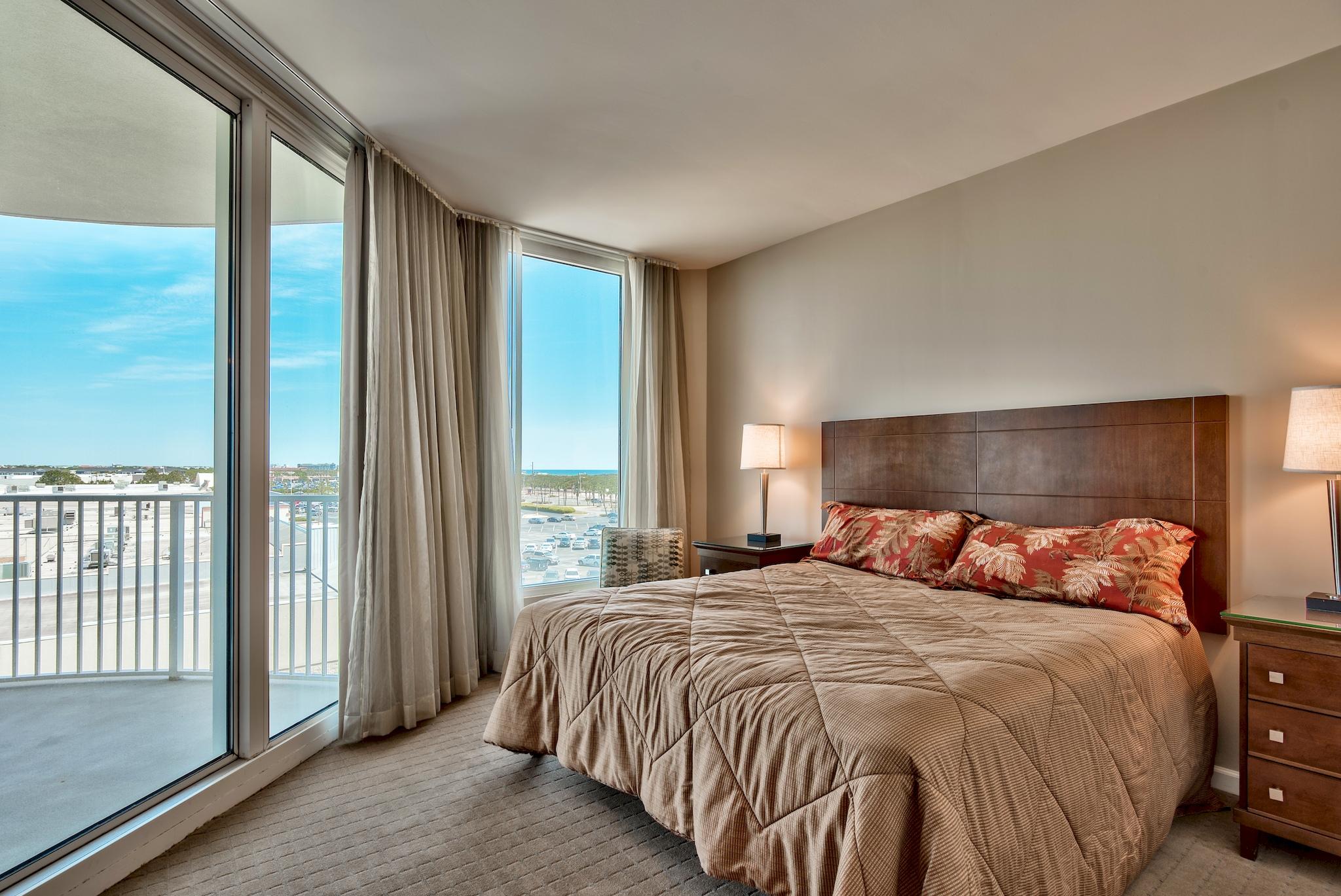 THE PALMS OF DESTIN - Residential