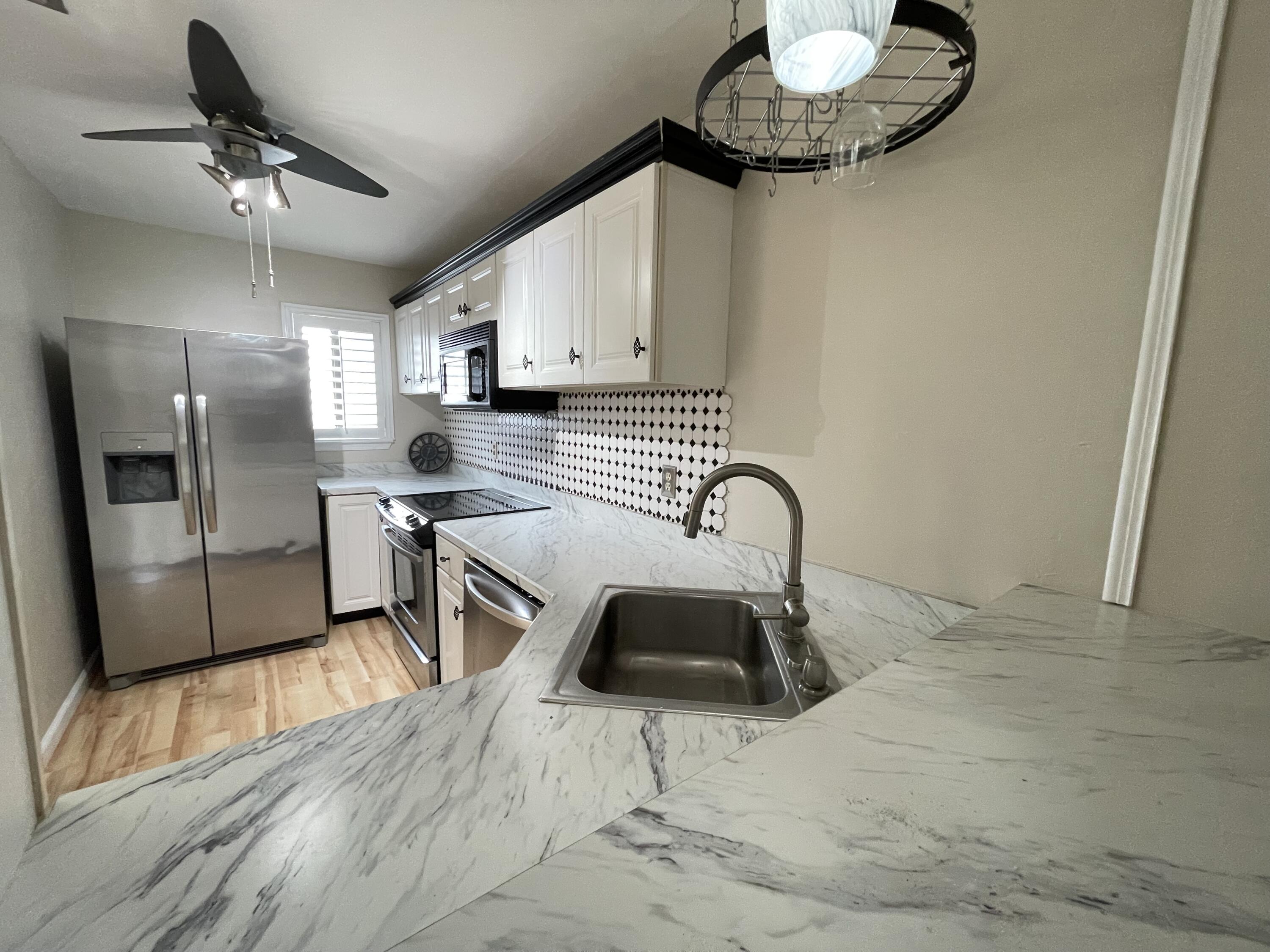 NEW WALTON VILLAGE - Residential Lease