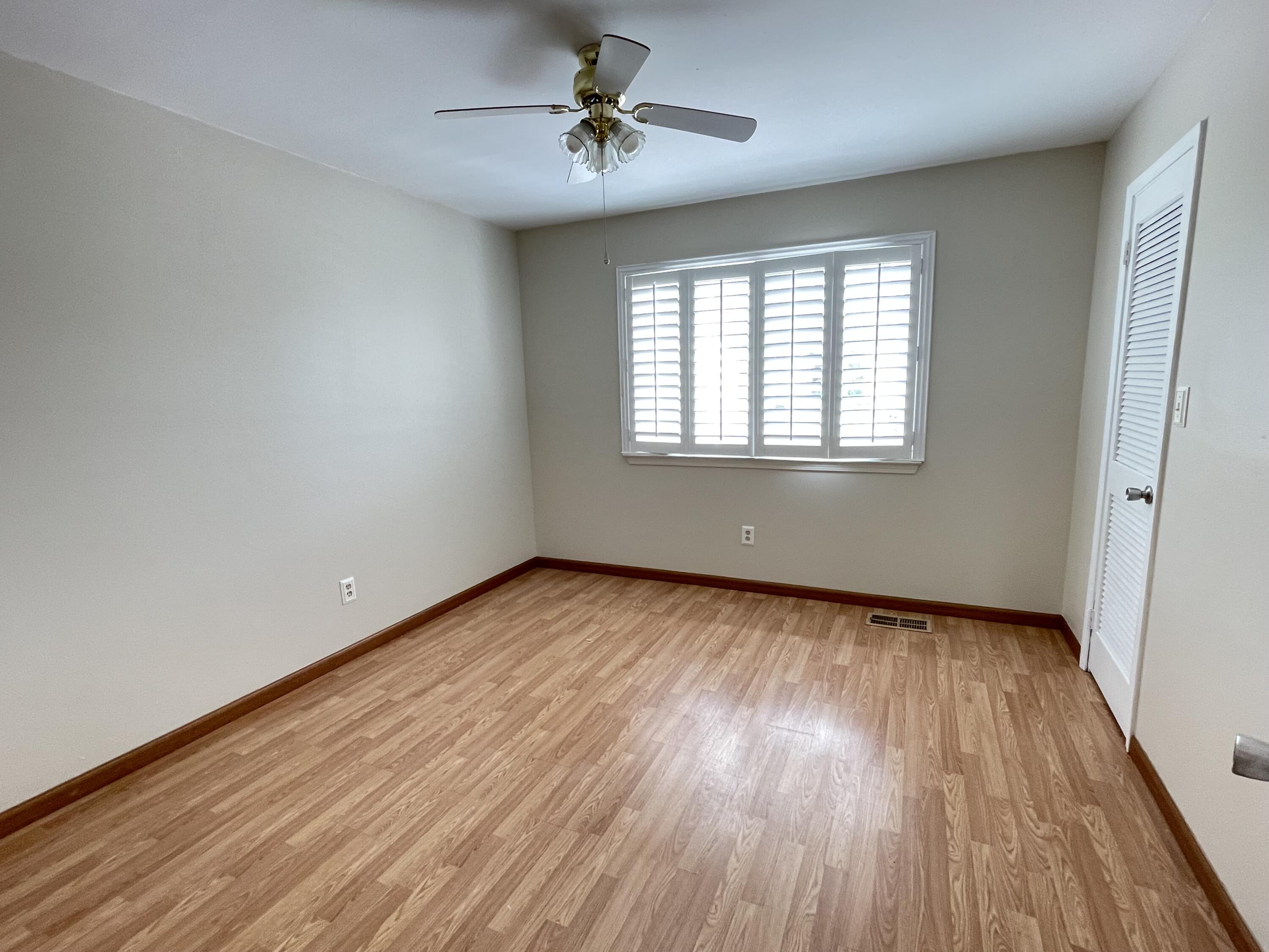 NEW WALTON VILLAGE - Residential Lease