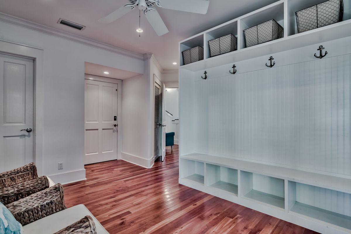 Frangista Beach - Residential