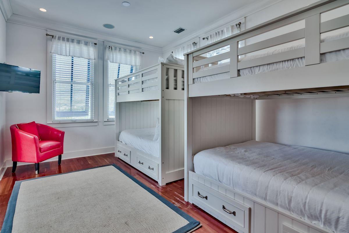 Frangista Beach - Residential