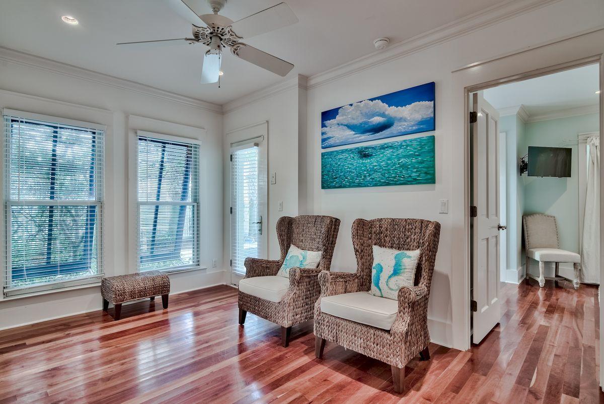 Frangista Beach - Residential