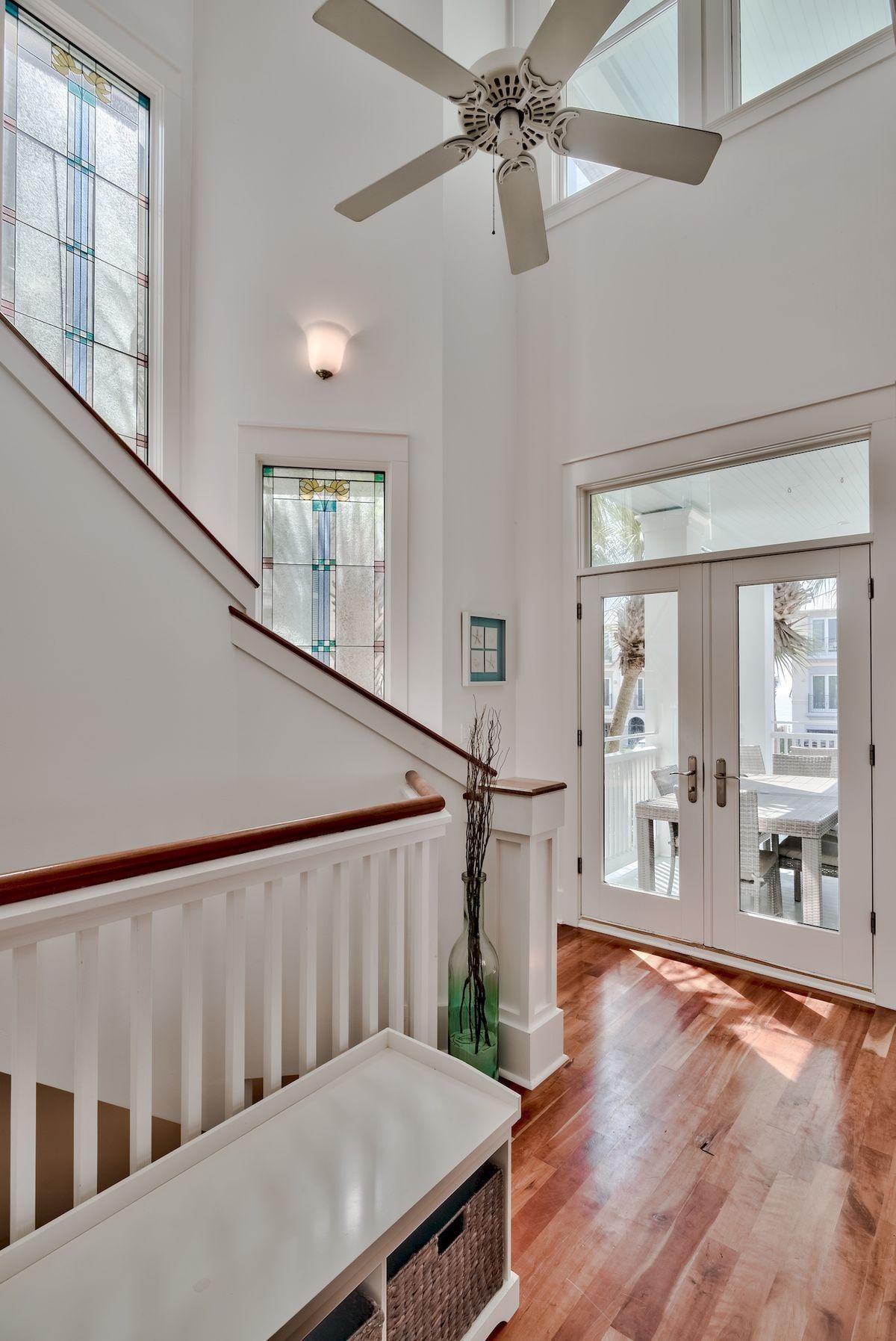 Frangista Beach - Residential