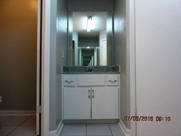 METES & BOUNDS - Residential Lease