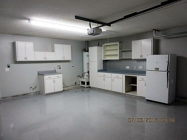 METES & BOUNDS - Residential Lease