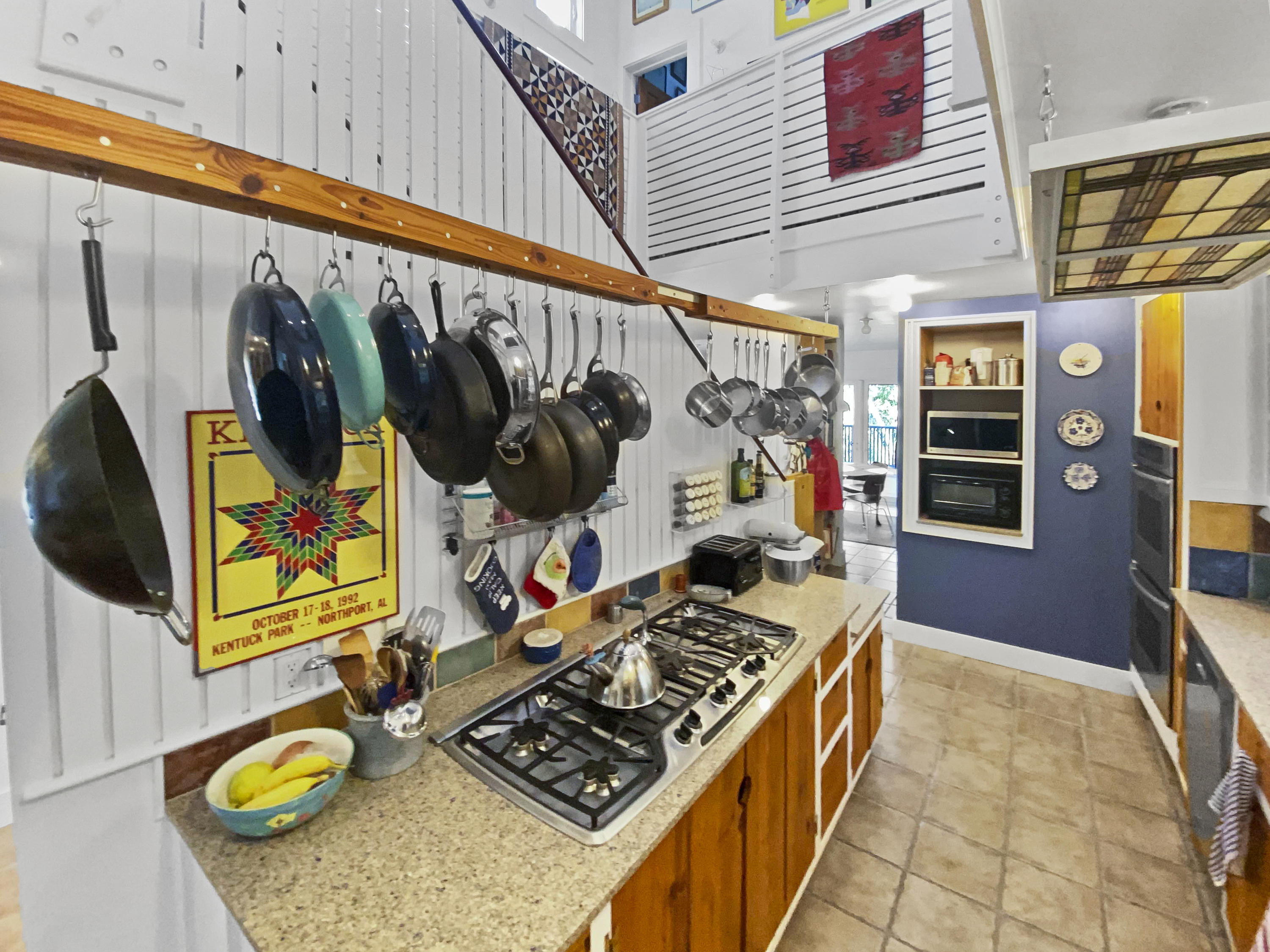 SEAGROVE SHORES 4TH ADD - Residential