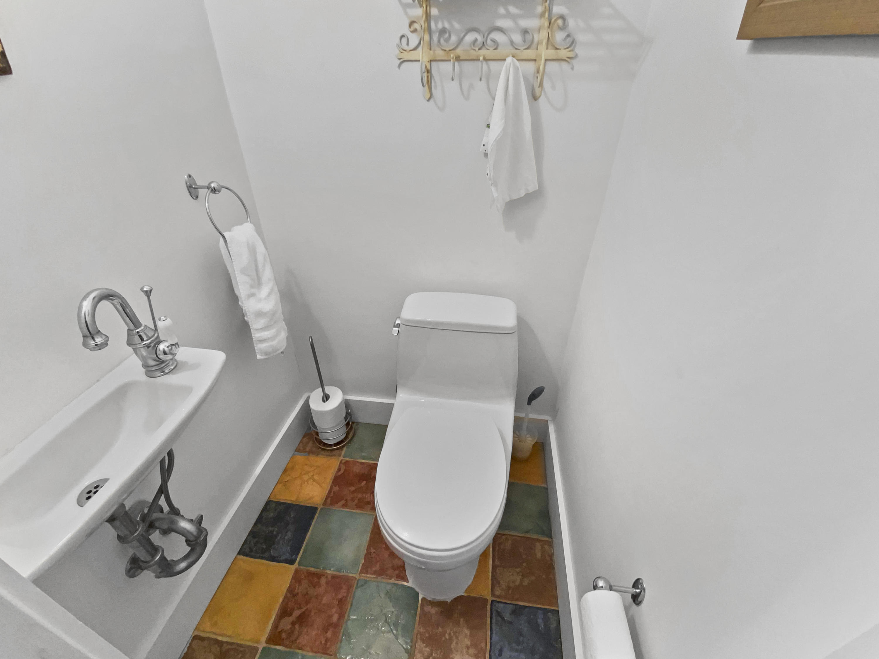 SEAGROVE SHORES 4TH ADD - Residential