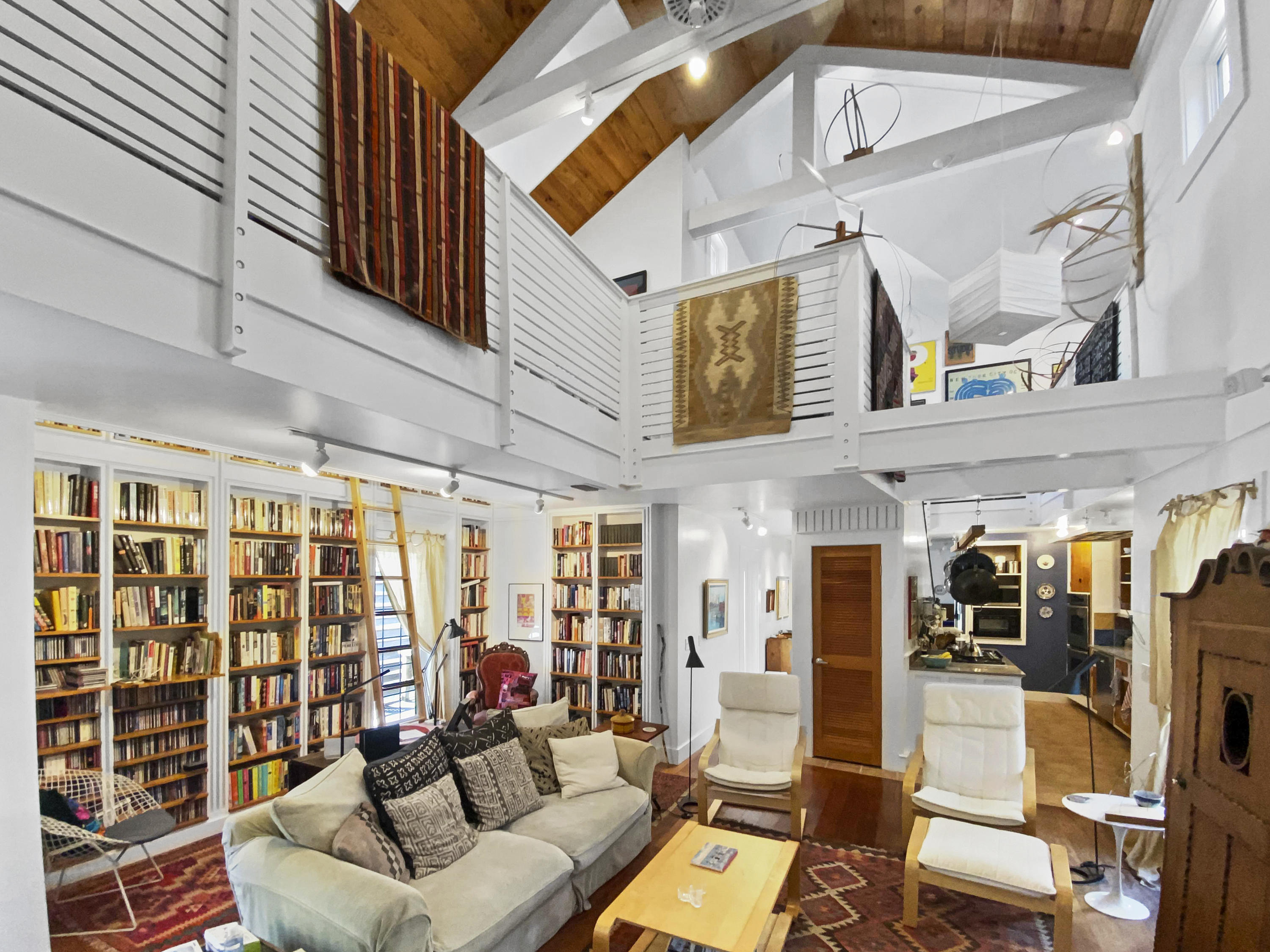 SEAGROVE SHORES 4TH ADD - Residential