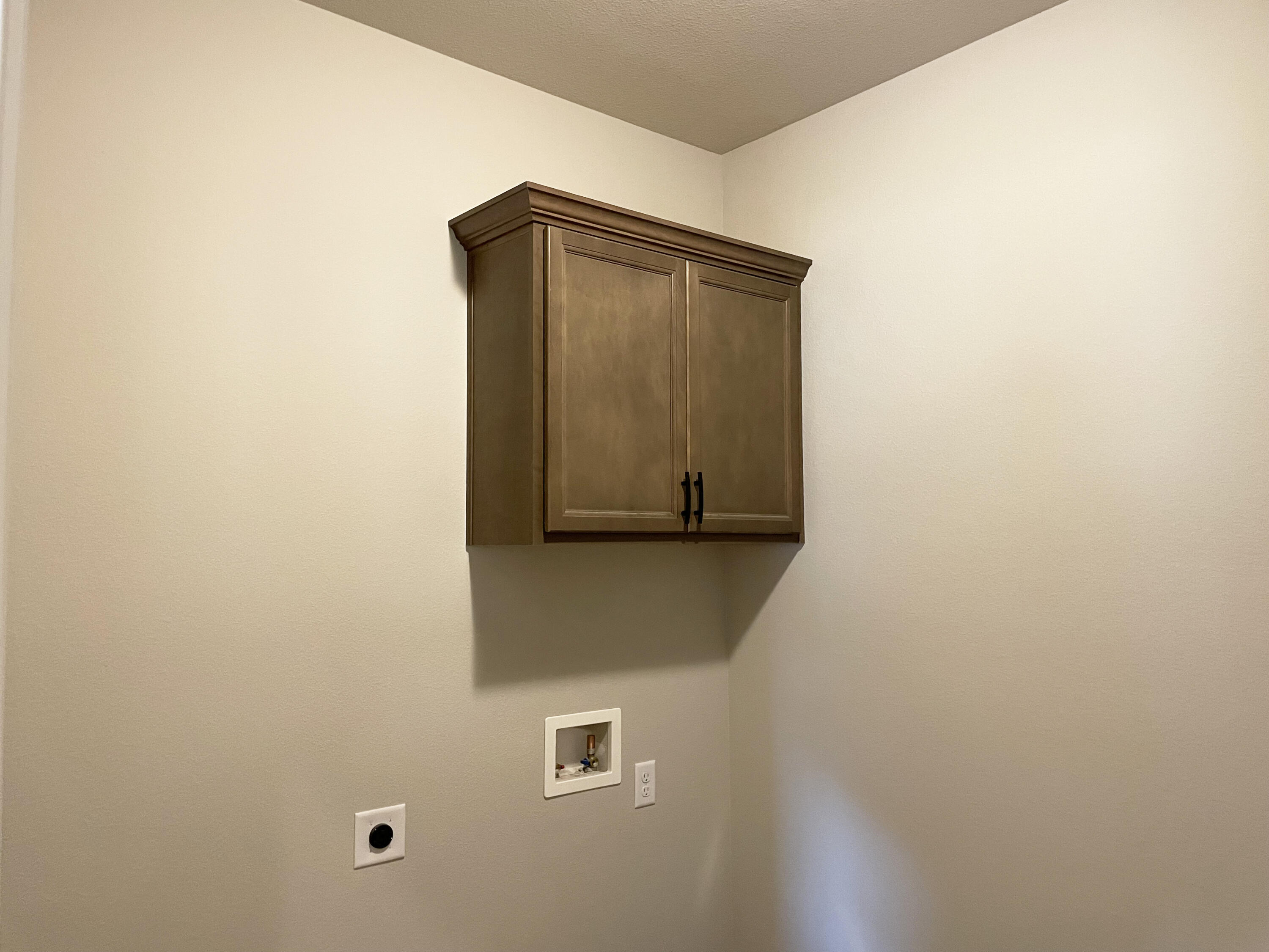 THE BLUFFS AT LAFAYETTE - Residential