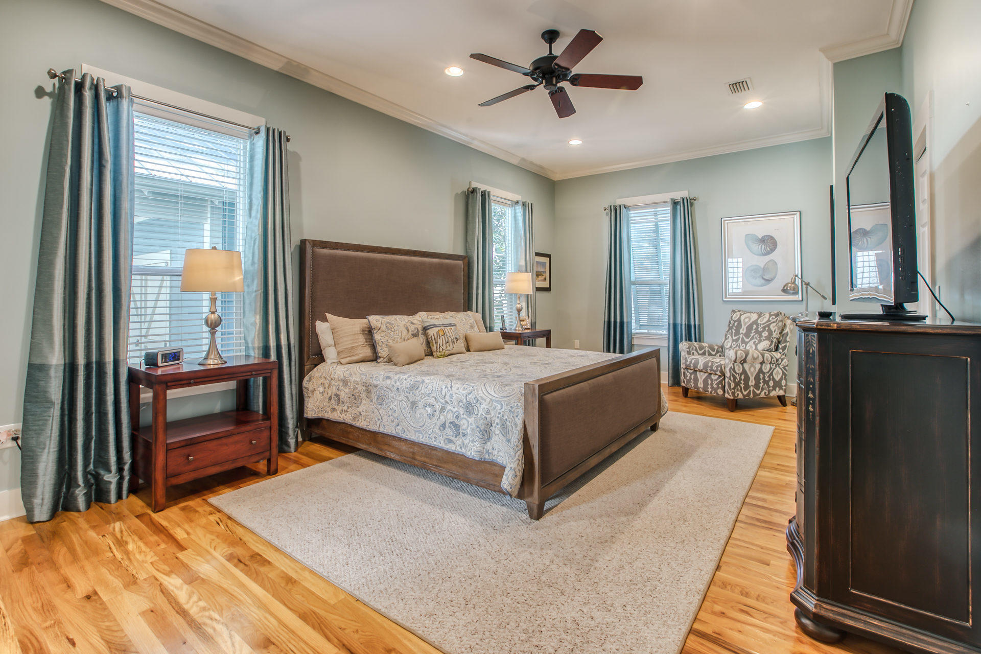 GROVE BY THE SEA - Residential