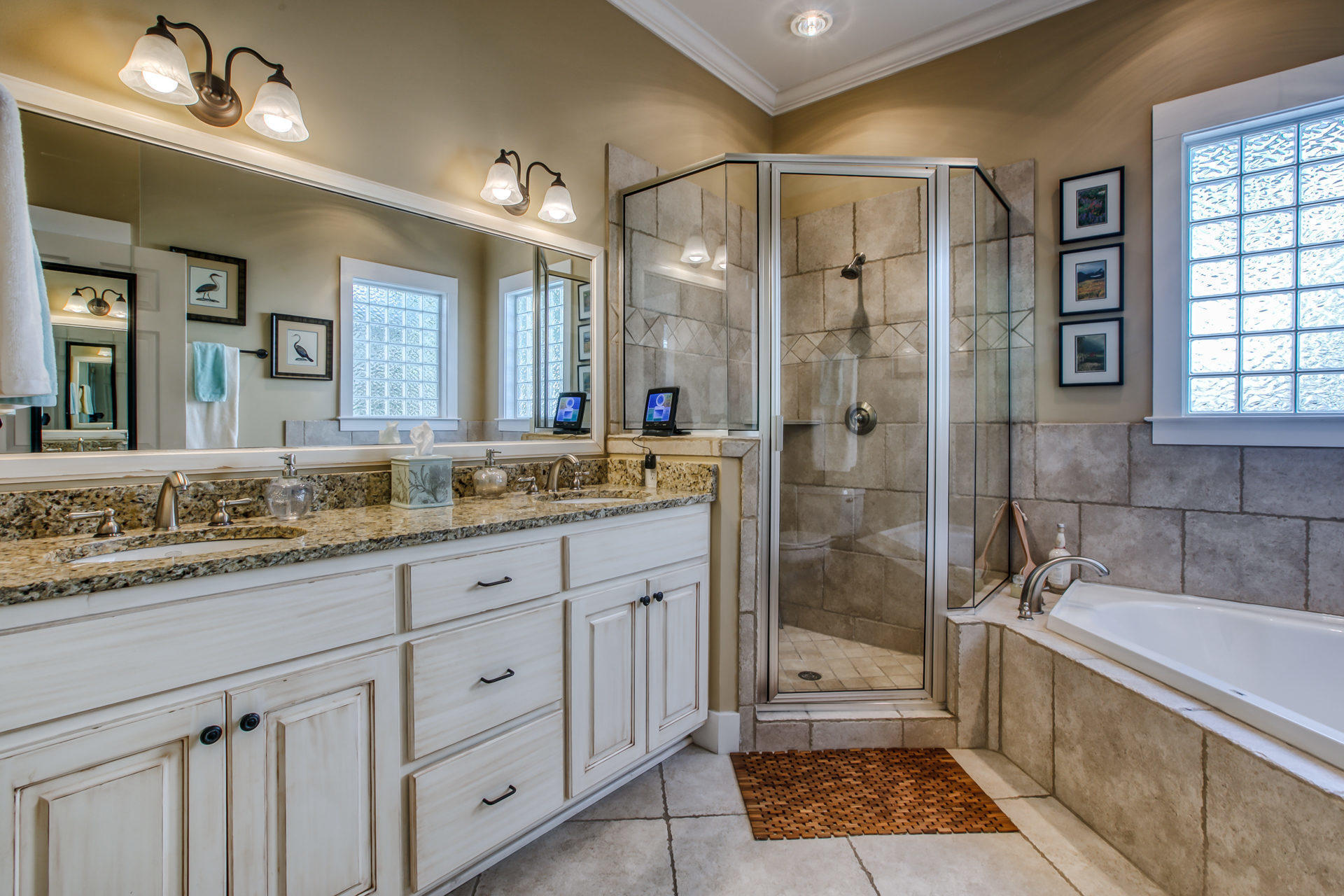 GROVE BY THE SEA - Residential