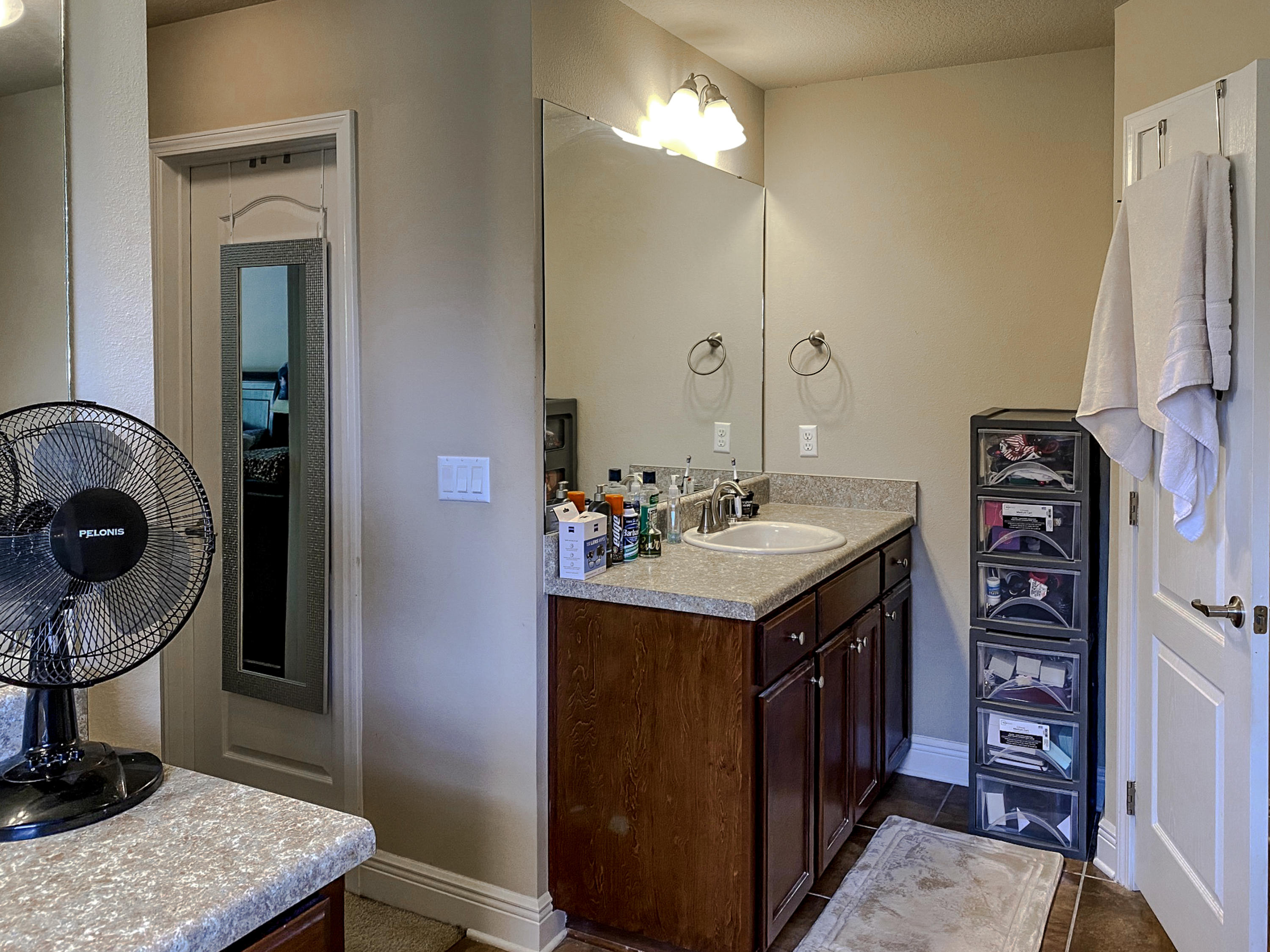 SILVER CREEK ESTATES - Residential