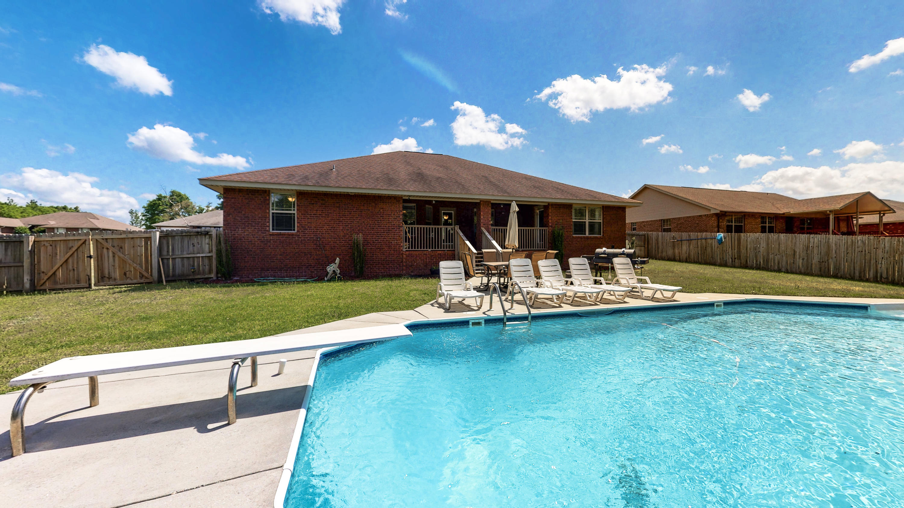 SILVER CREEK ESTATES - Residential