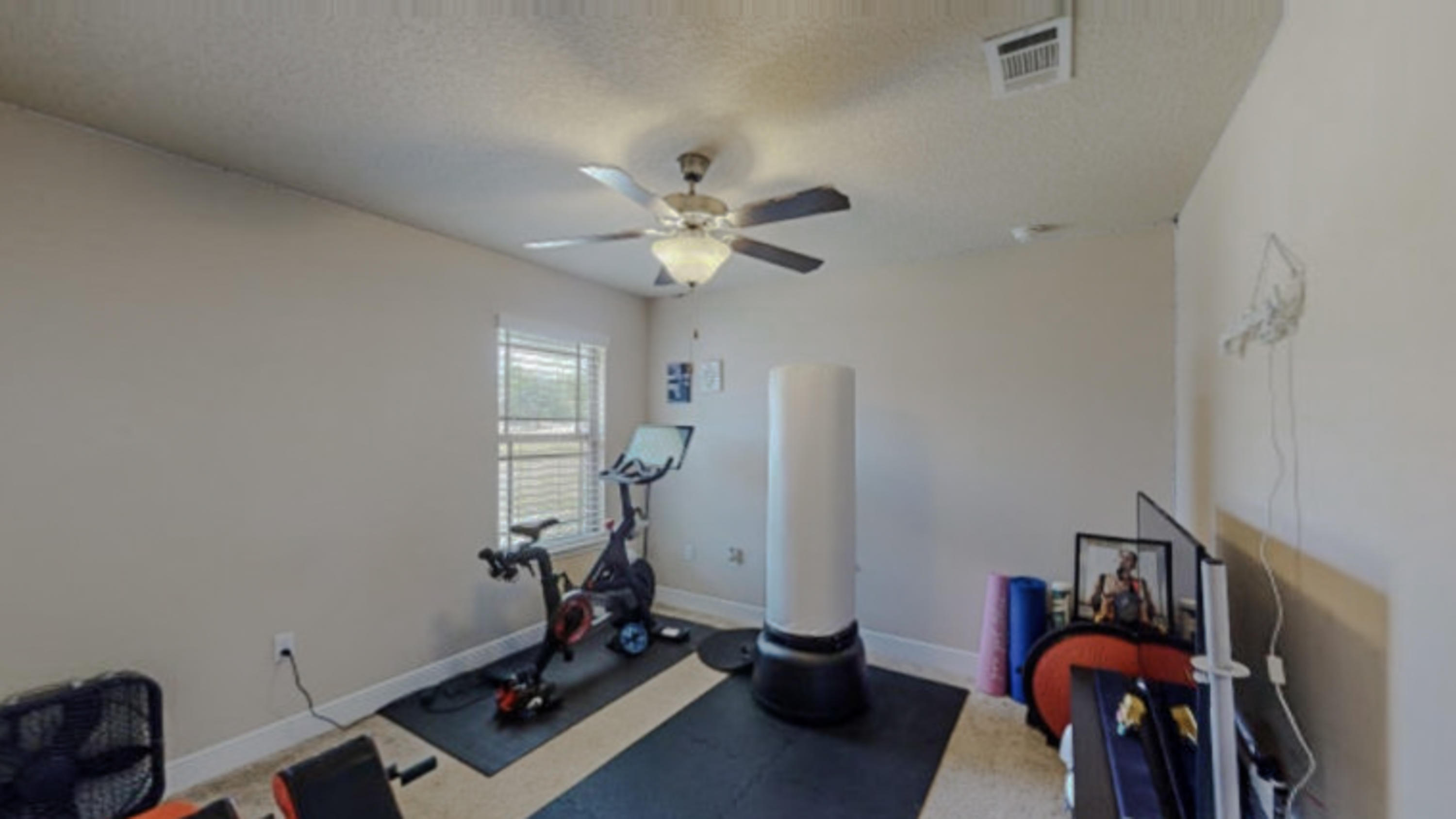 SILVER CREEK ESTATES - Residential