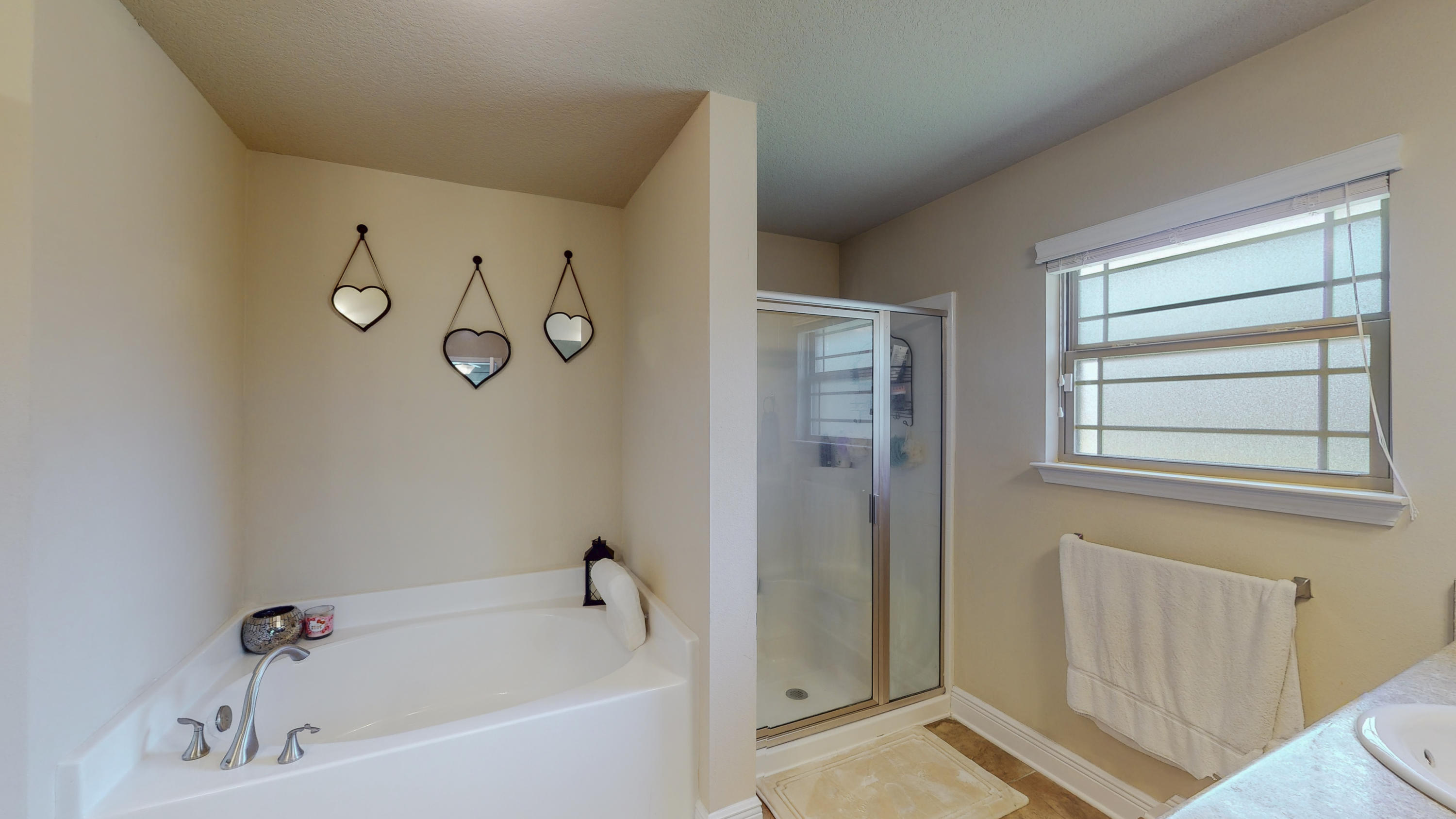 SILVER CREEK ESTATES - Residential