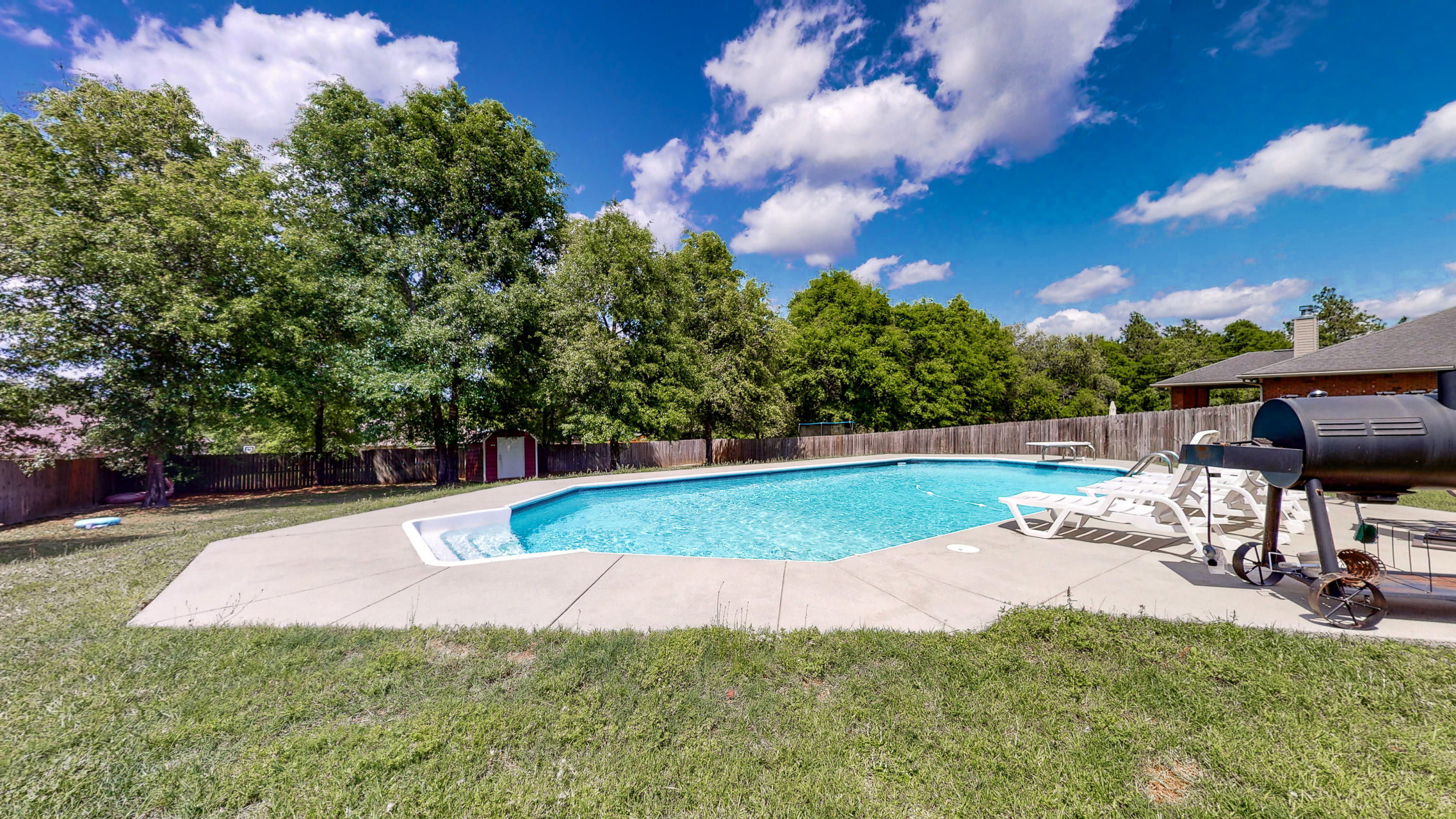 SILVER CREEK ESTATES - Residential