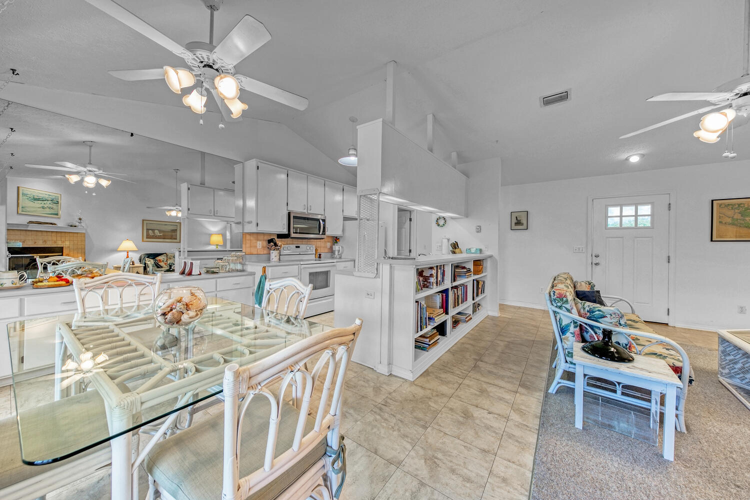GULFSIDE ESTATES PHASE I & II - Residential