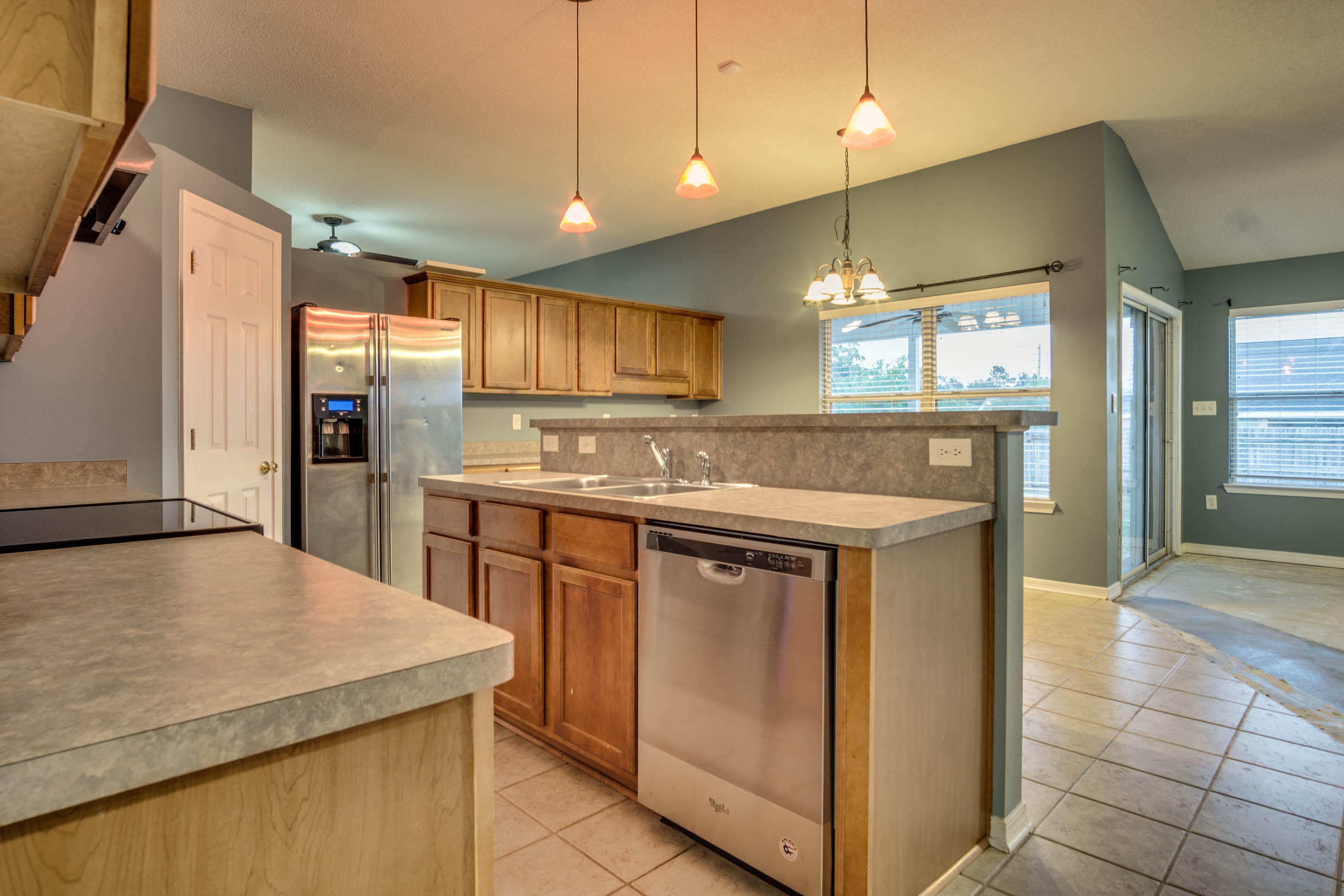 BROOKE ESTATES PH I - Residential