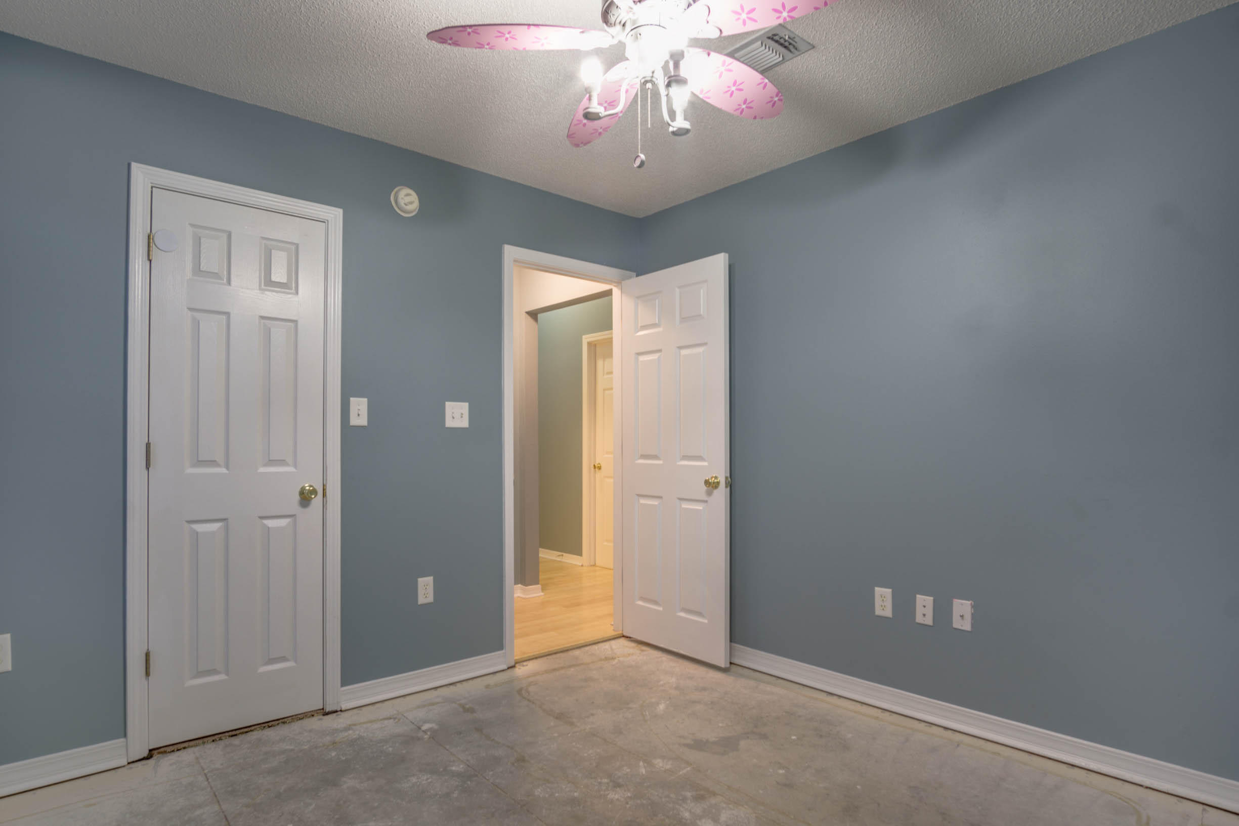 BROOKE ESTATES PH I - Residential