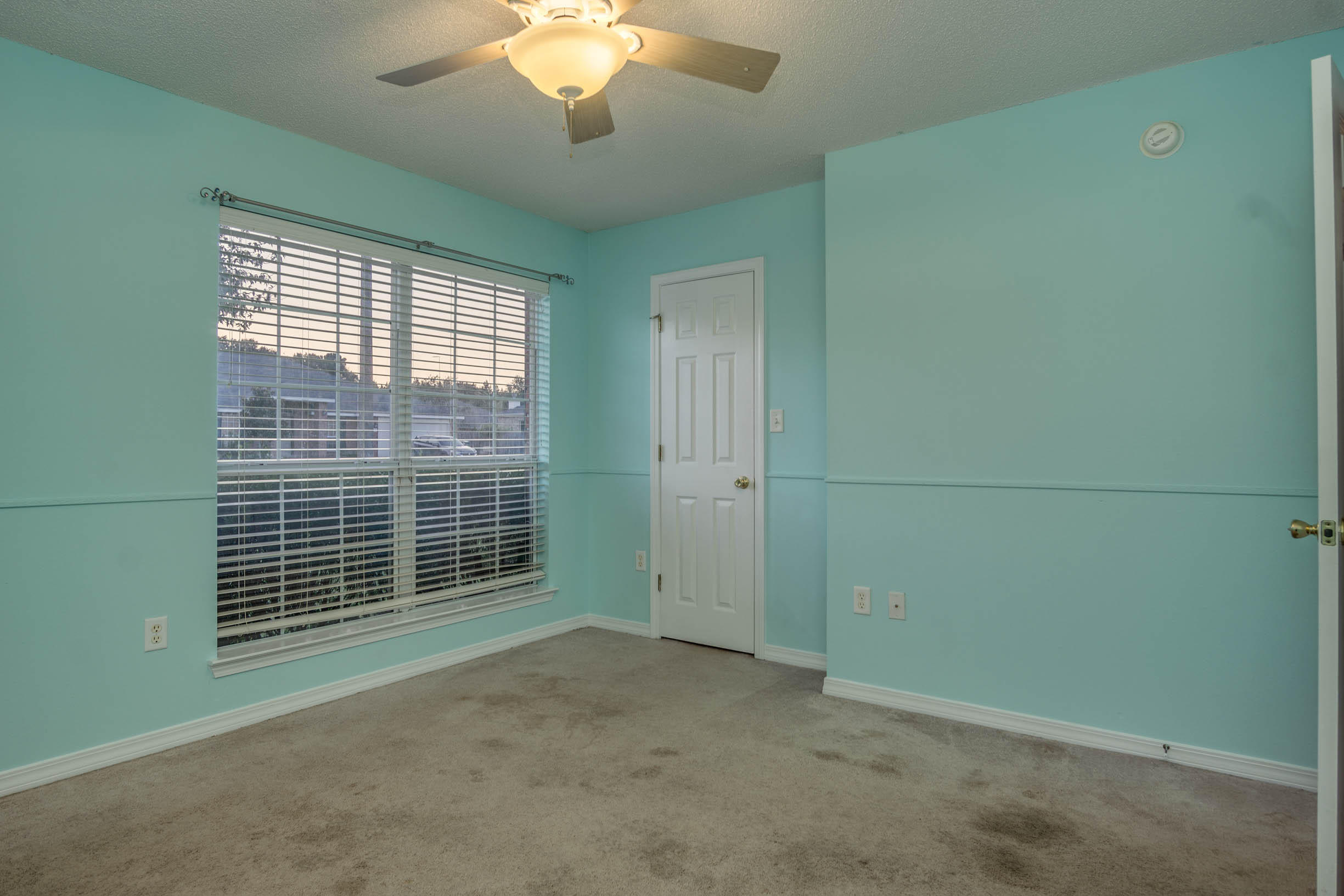 BROOKE ESTATES PH I - Residential