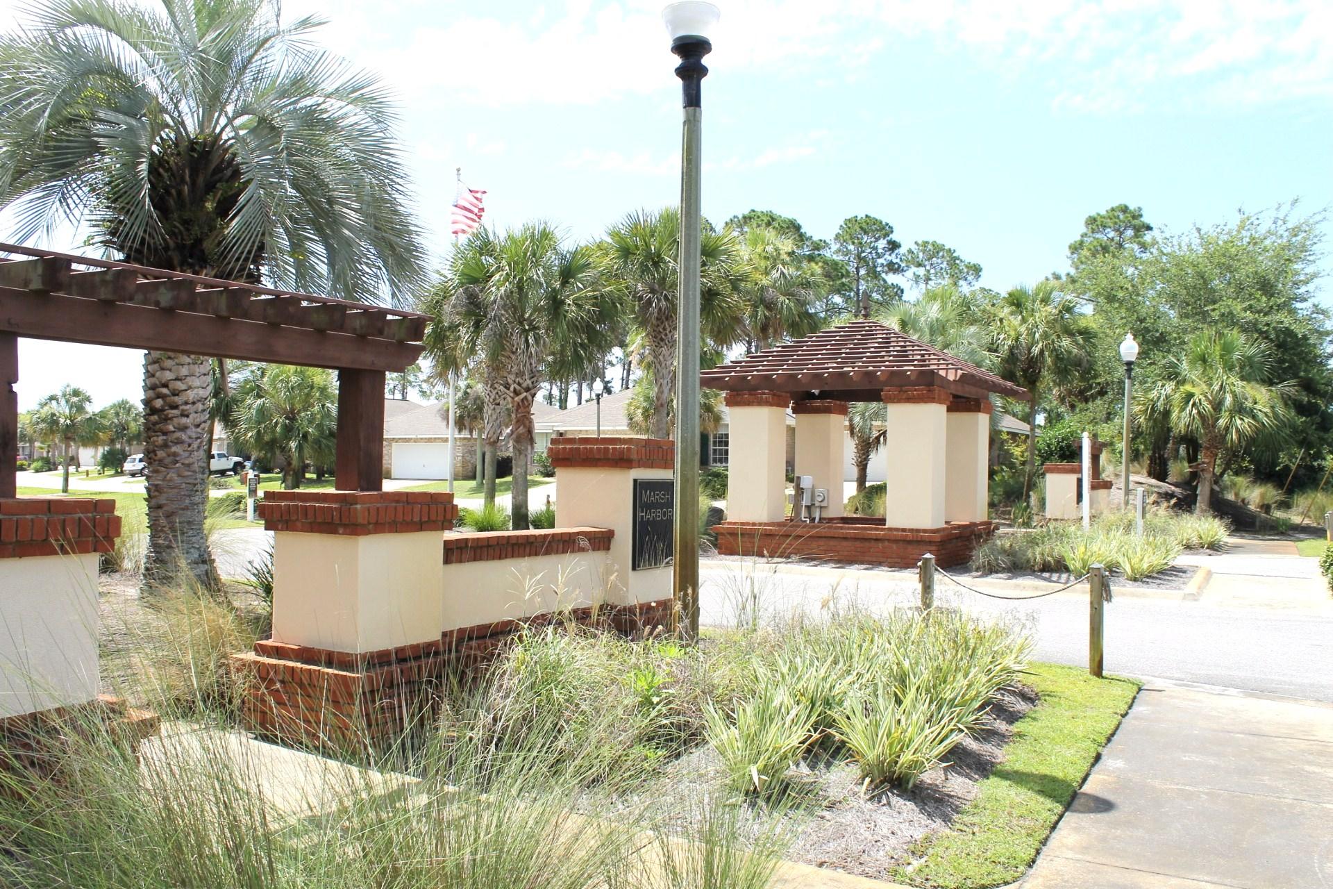 MARSH HARBOR - Residential