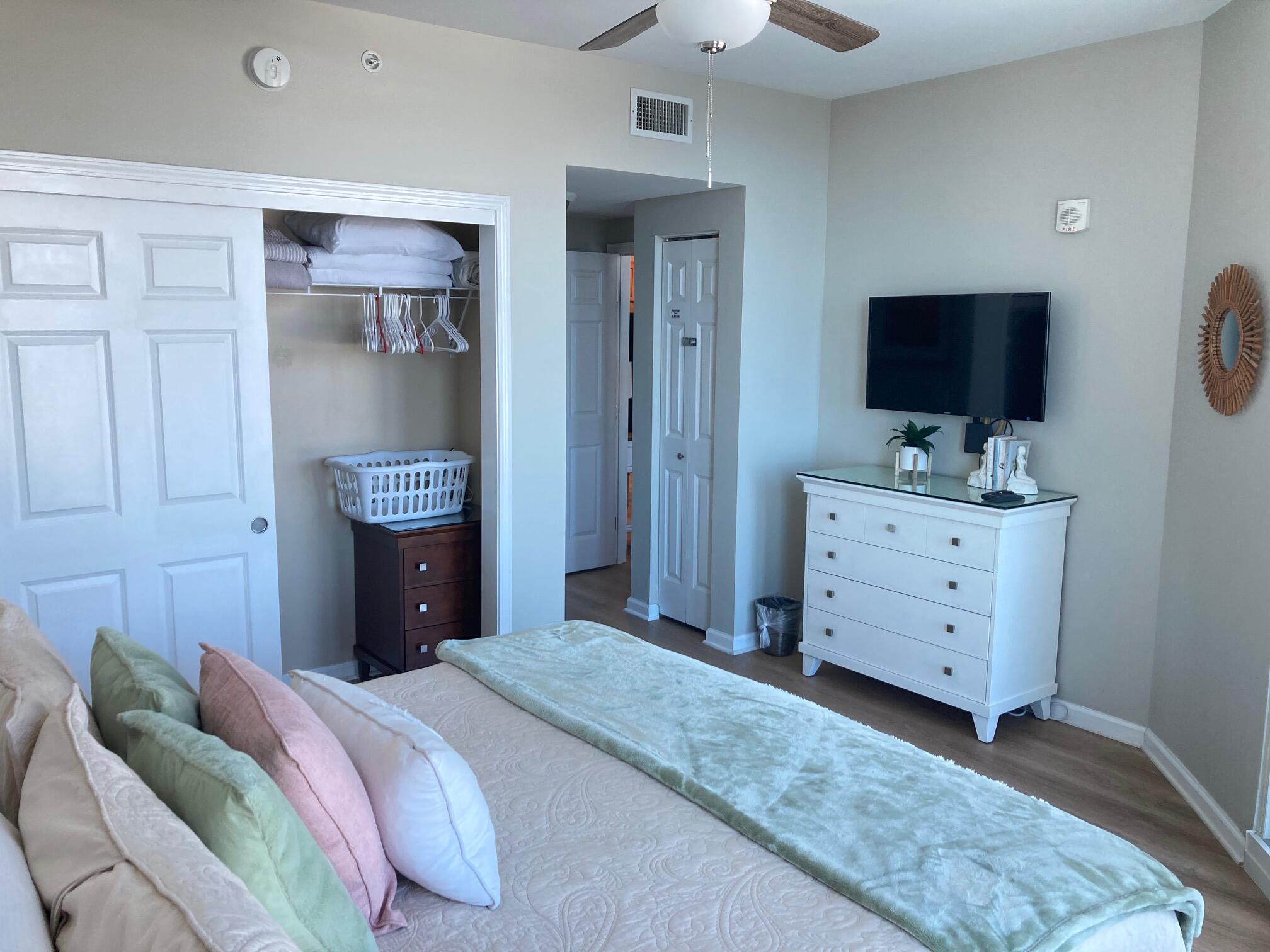 THE PALMS OF DESTIN - Residential