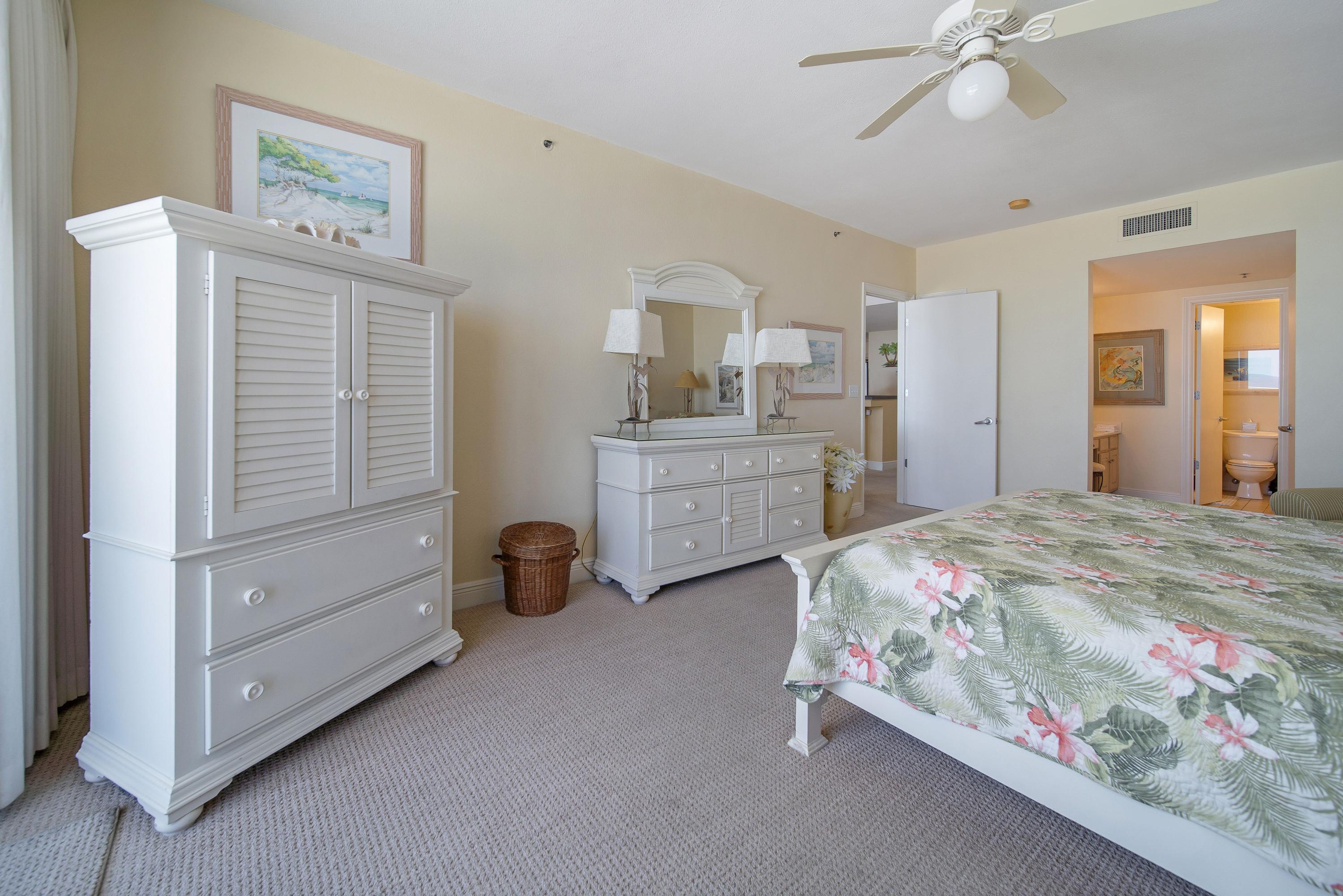 BELLE MER CONDOMINIUM - Residential