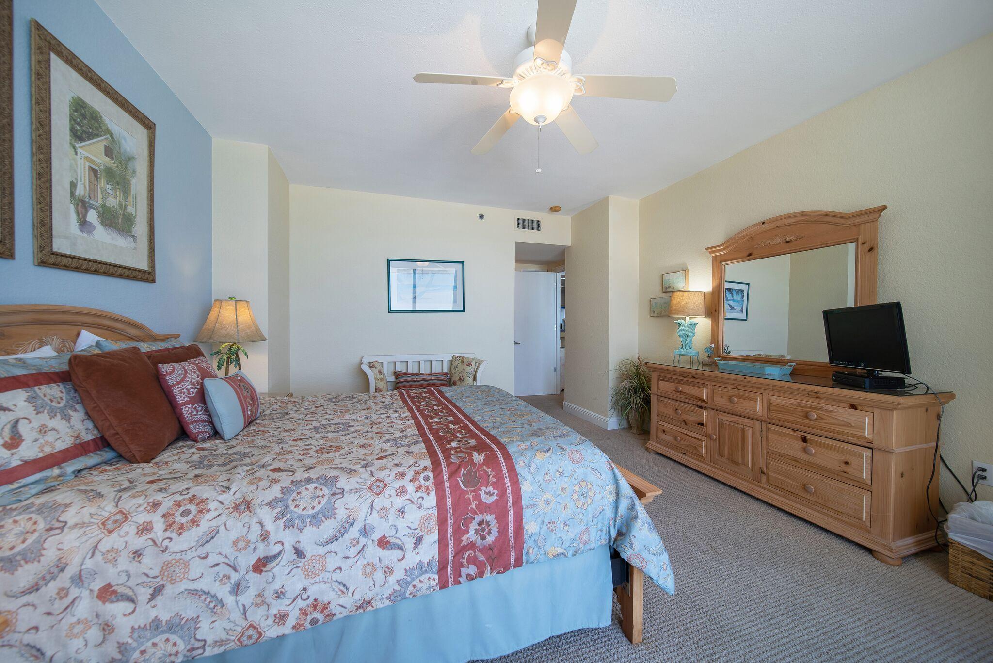 BELLE MER CONDOMINIUM - Residential