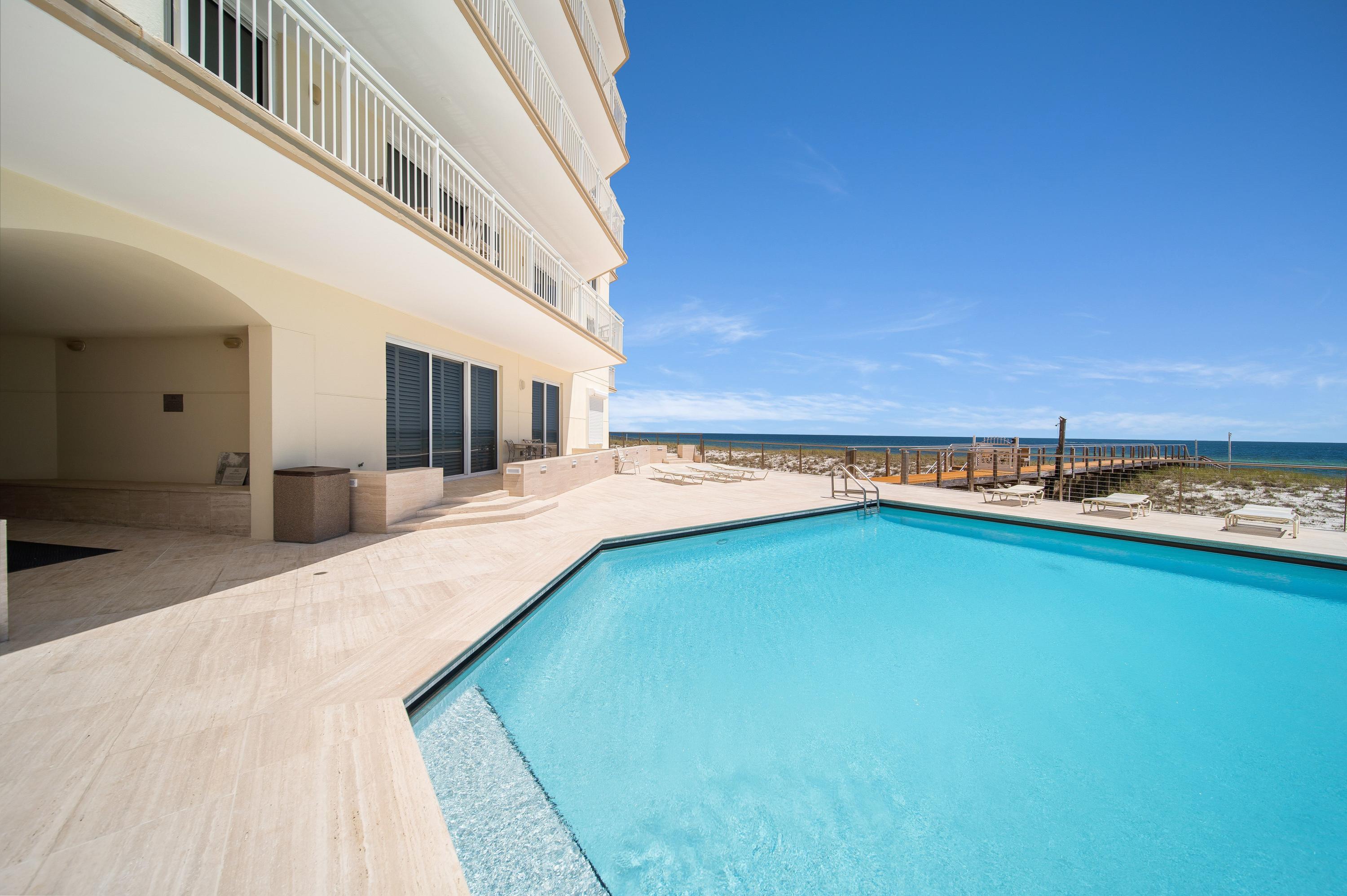 BELLE MER CONDOMINIUM - Residential