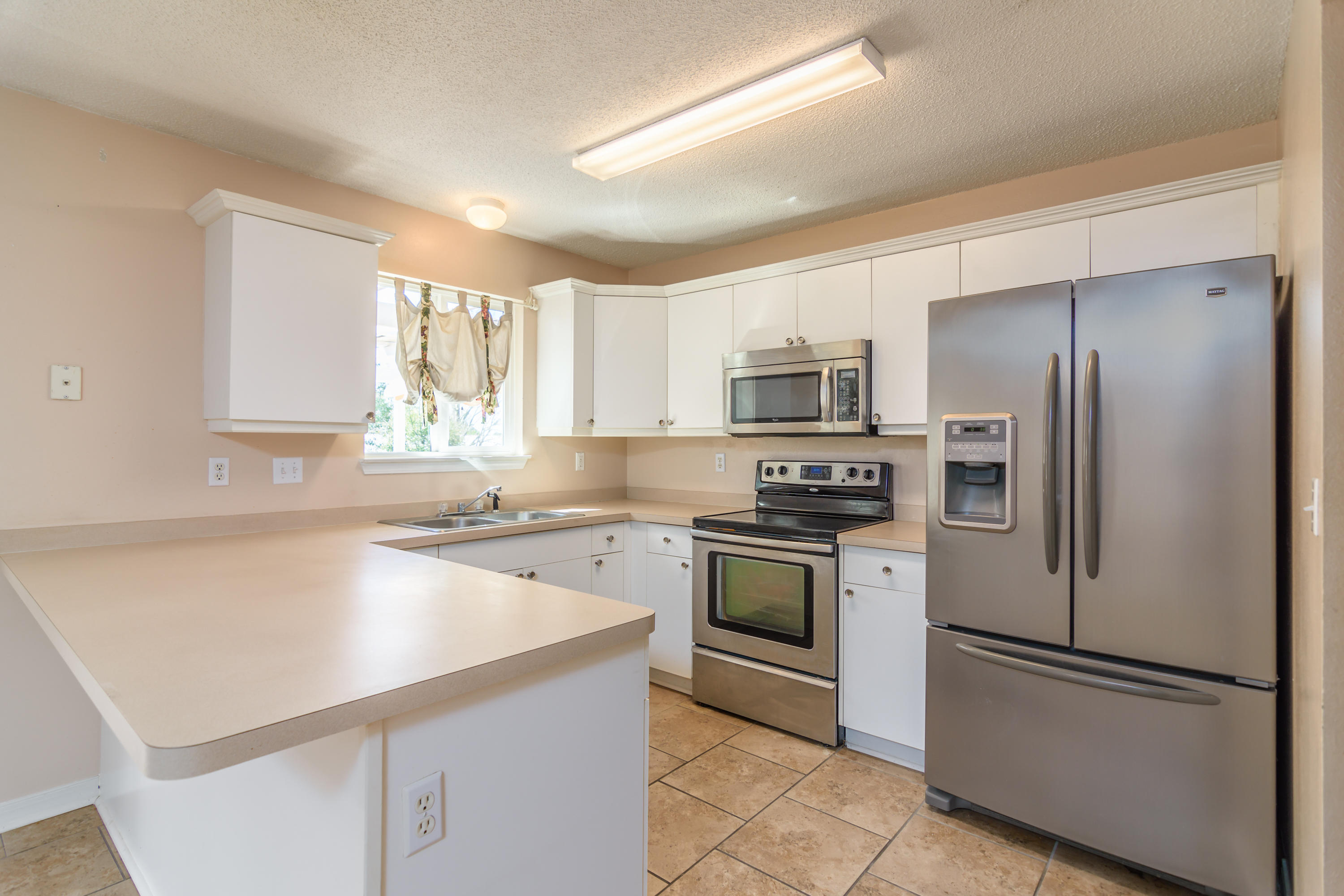 WESTVIEW ESTATES PH 1 - Residential