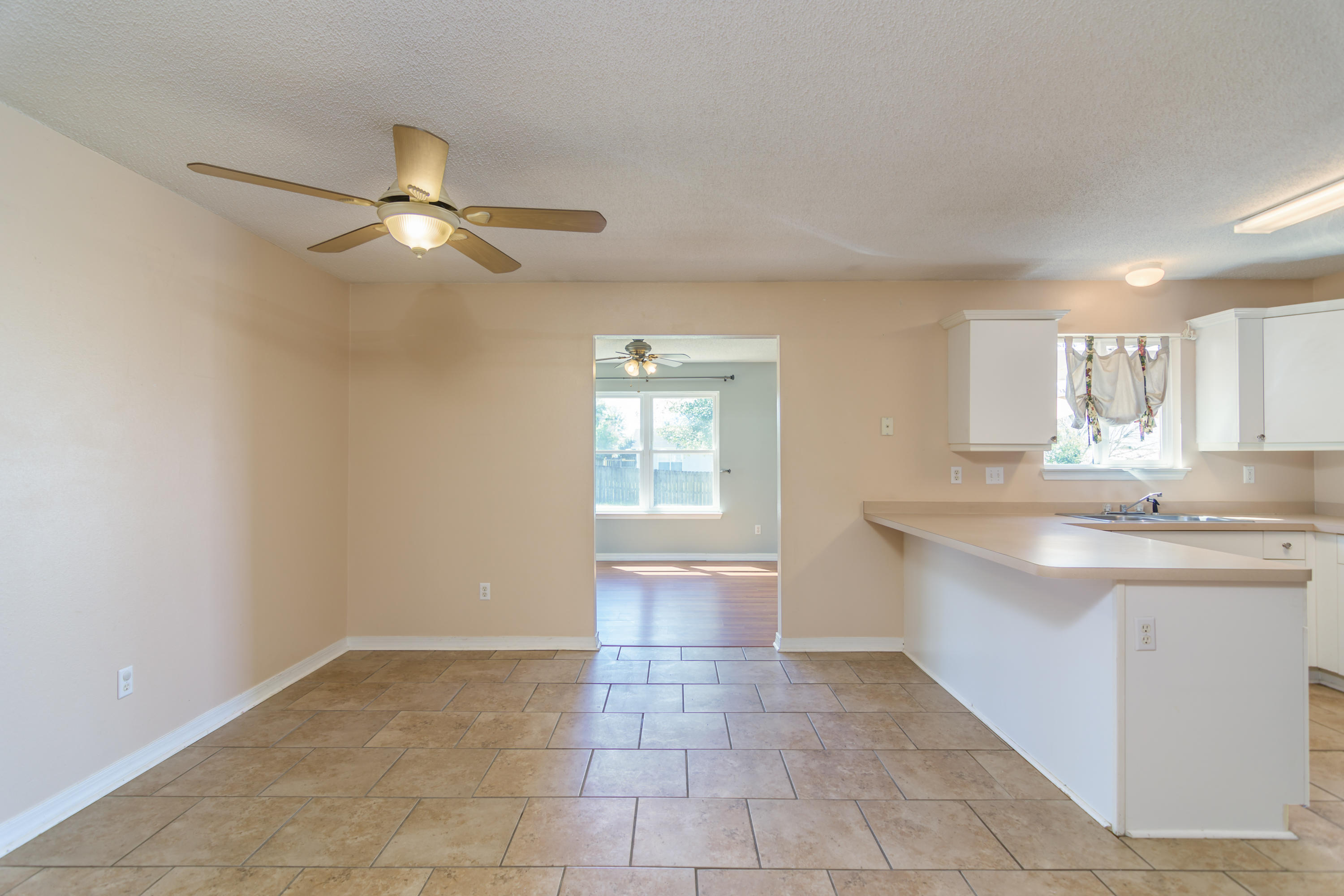 WESTVIEW ESTATES PH 1 - Residential