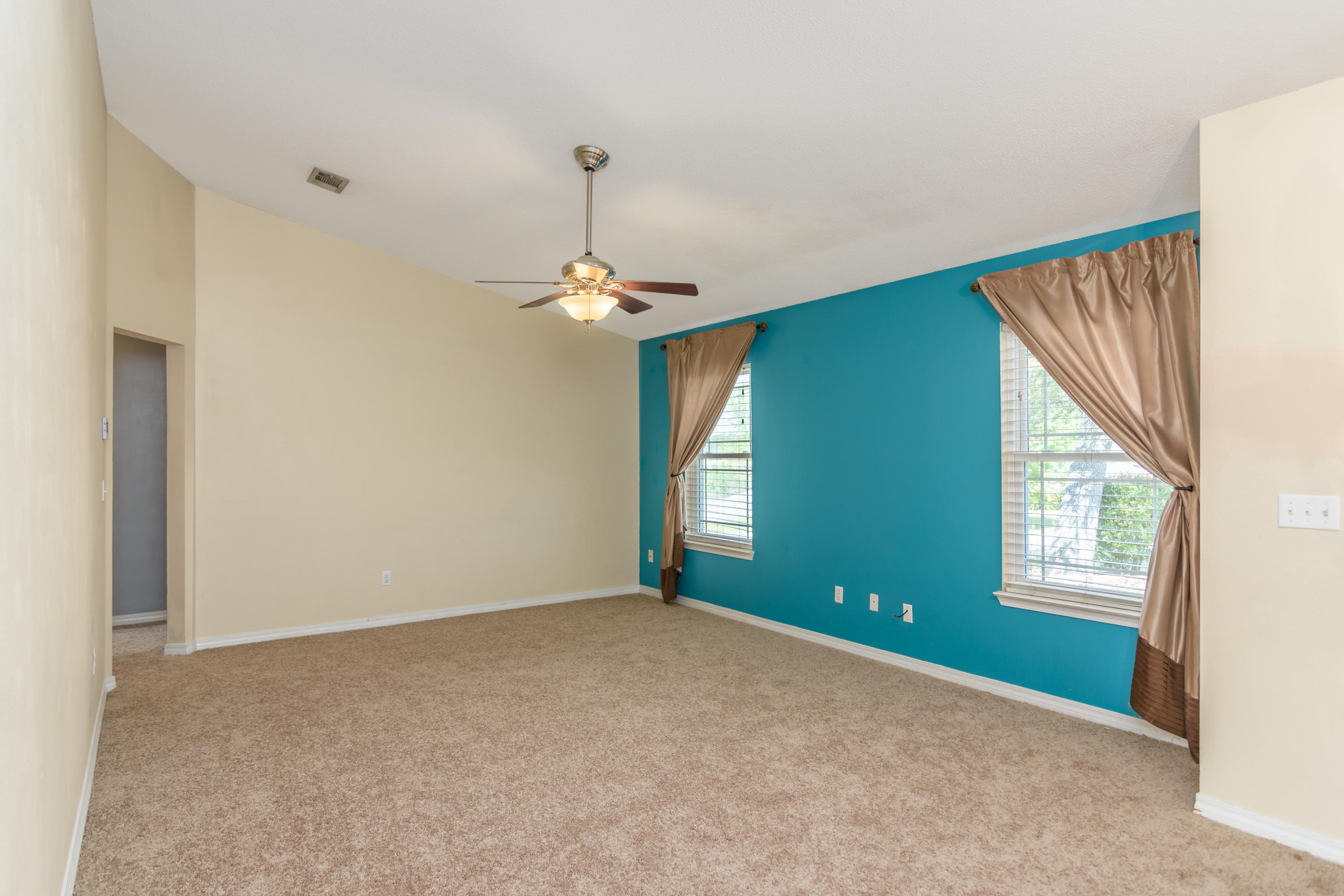 WESTVIEW ESTATES PH 1 - Residential