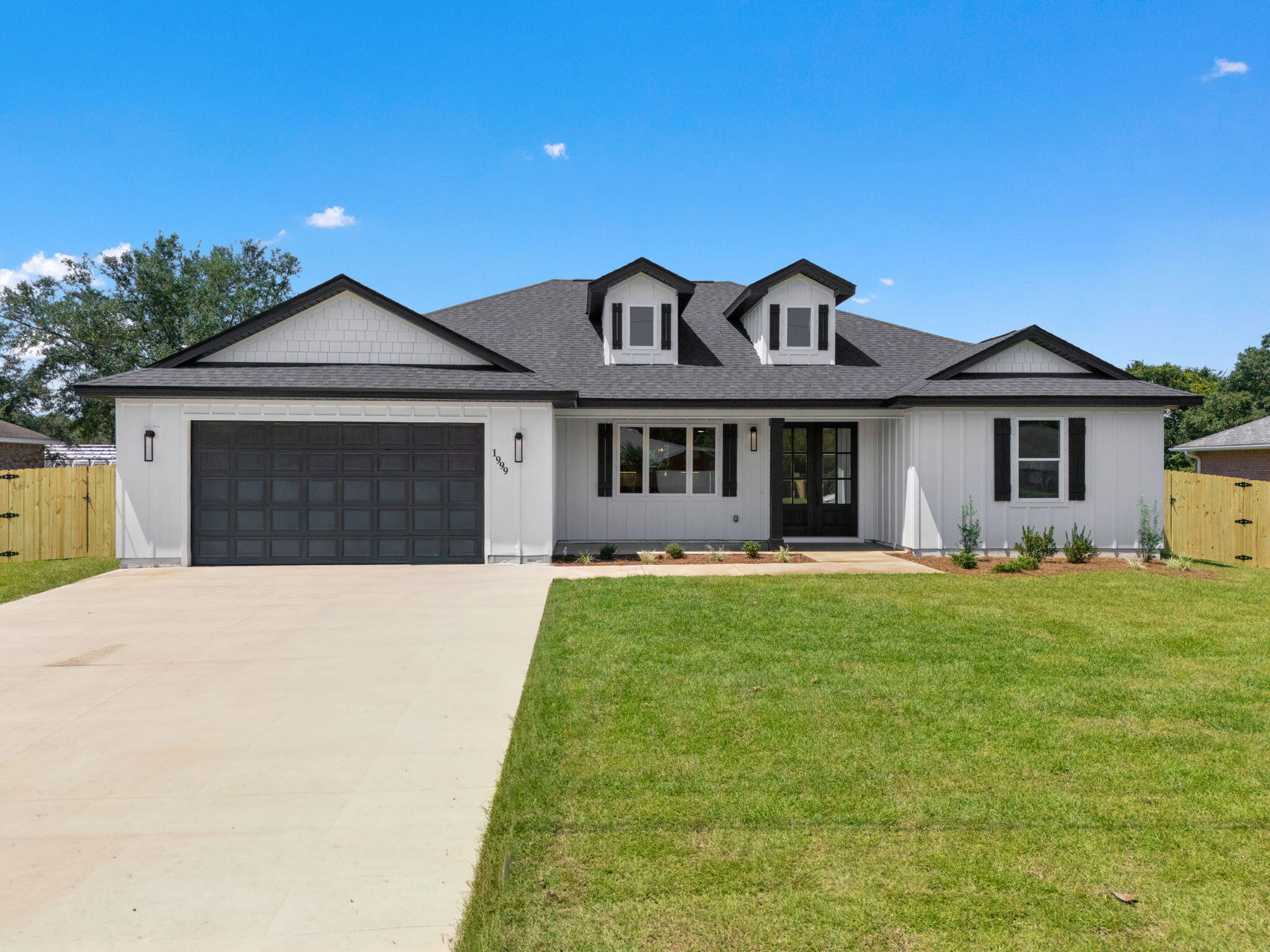 HOLLEY BY THE SEA - Residential