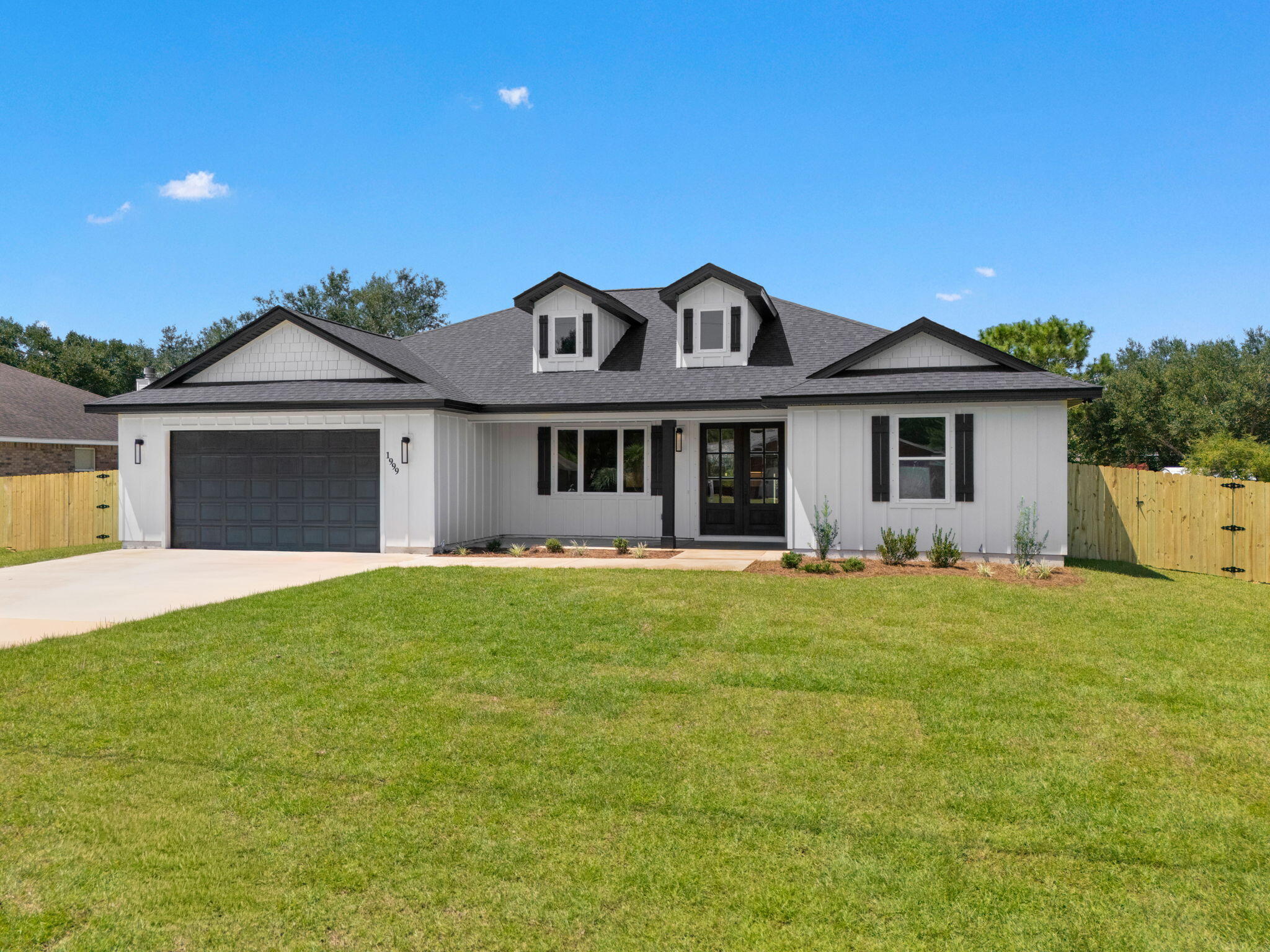 HOLLEY BY THE SEA - Residential