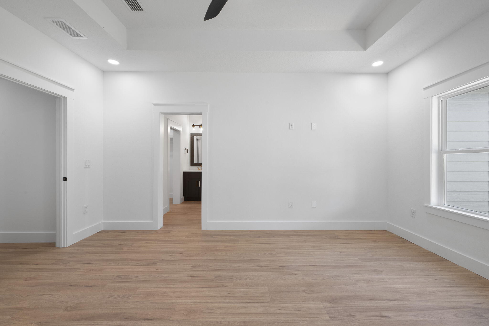 HOLLEY BY THE SEA - Residential