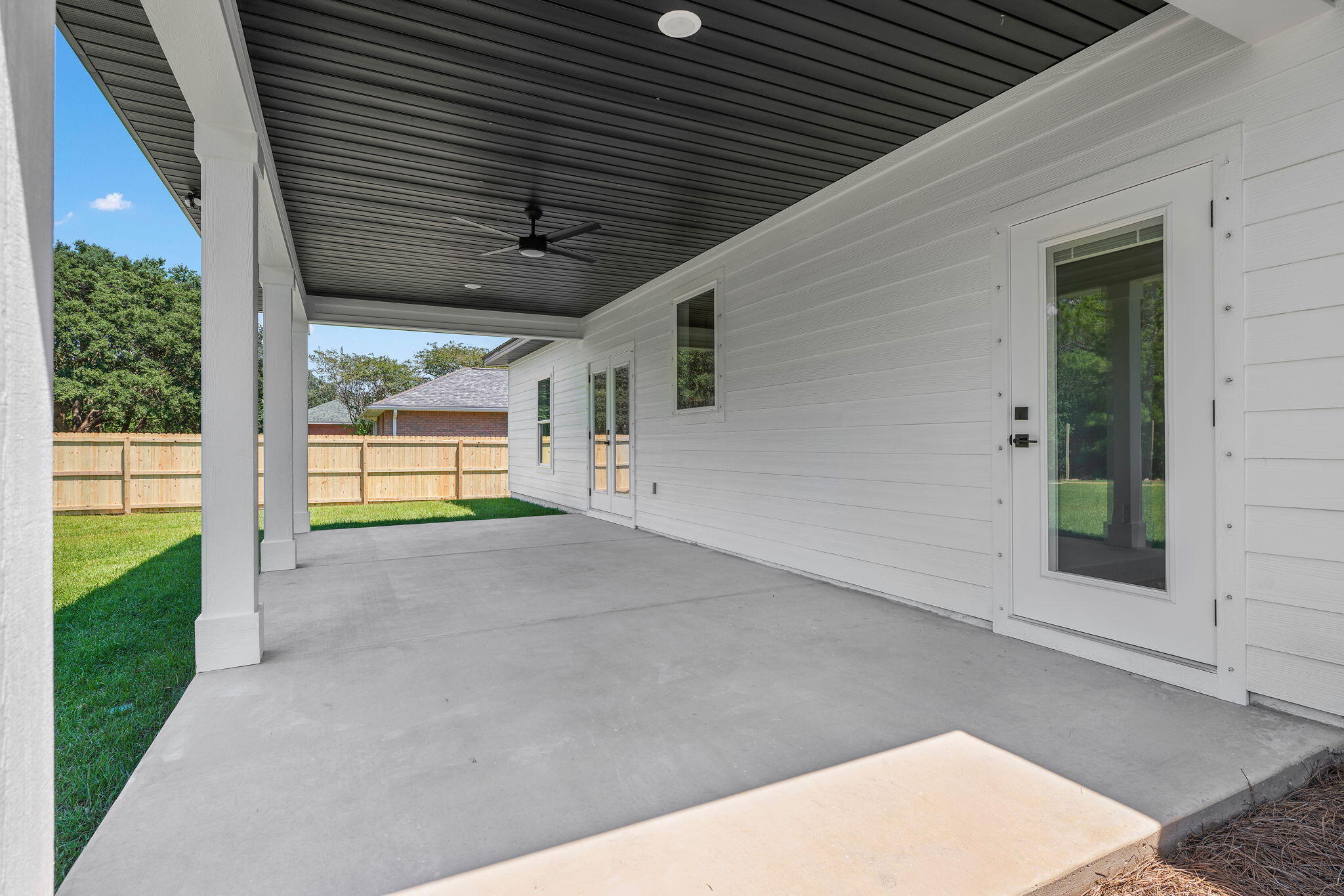 HOLLEY BY THE SEA - Residential