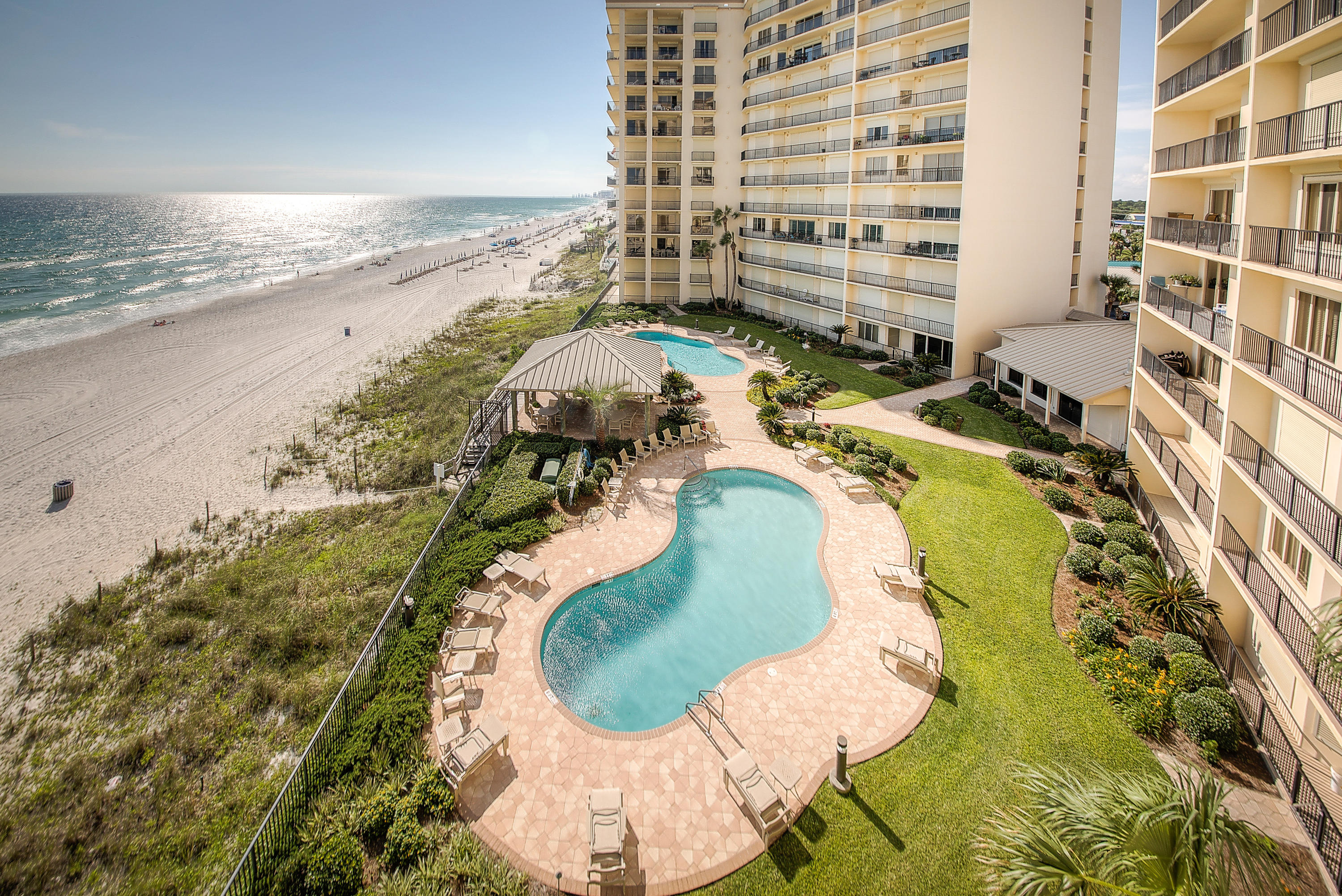 Summerwinds Condo - Residential