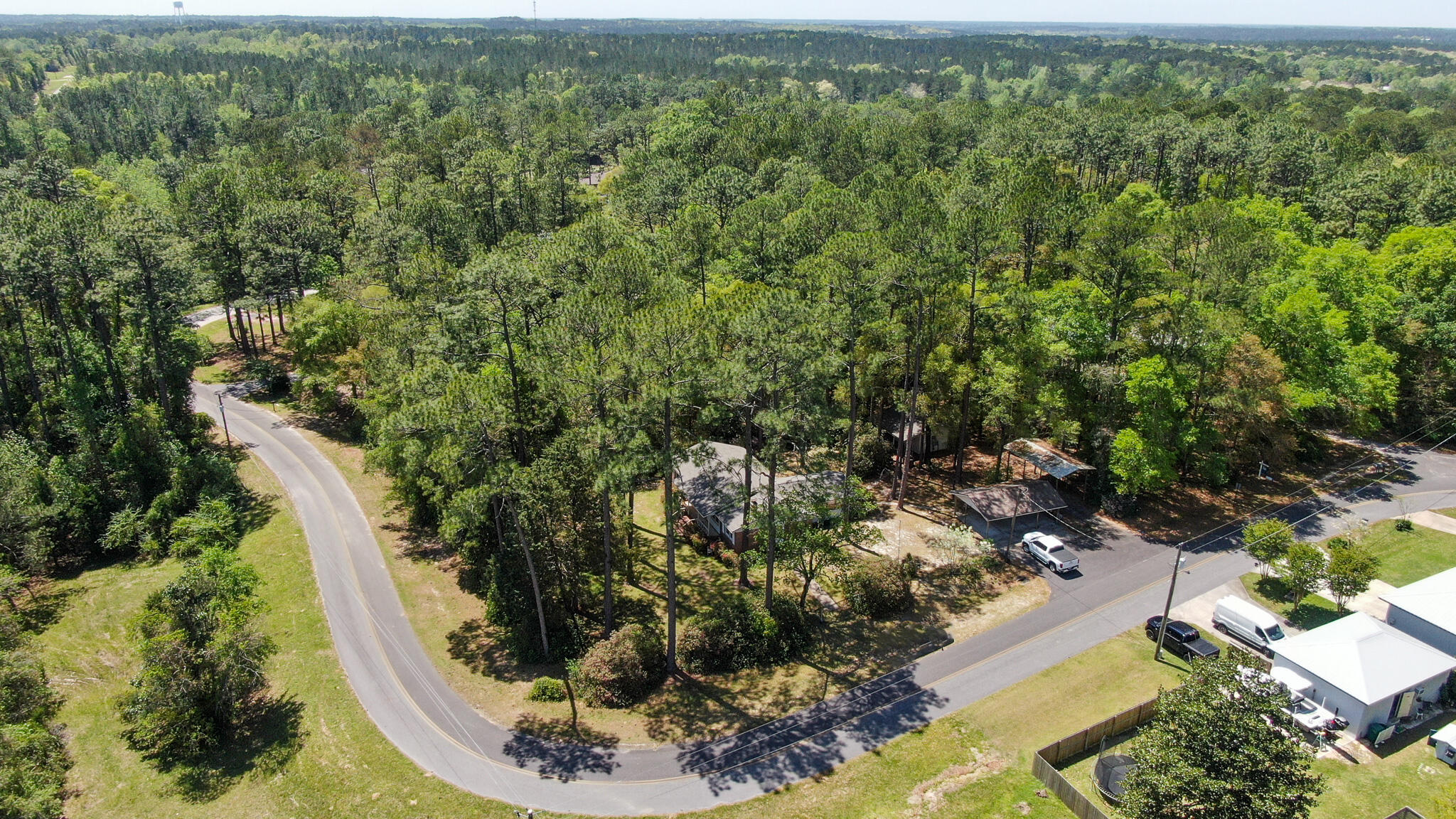 COUNTRY MANOR ESTATES - Residential