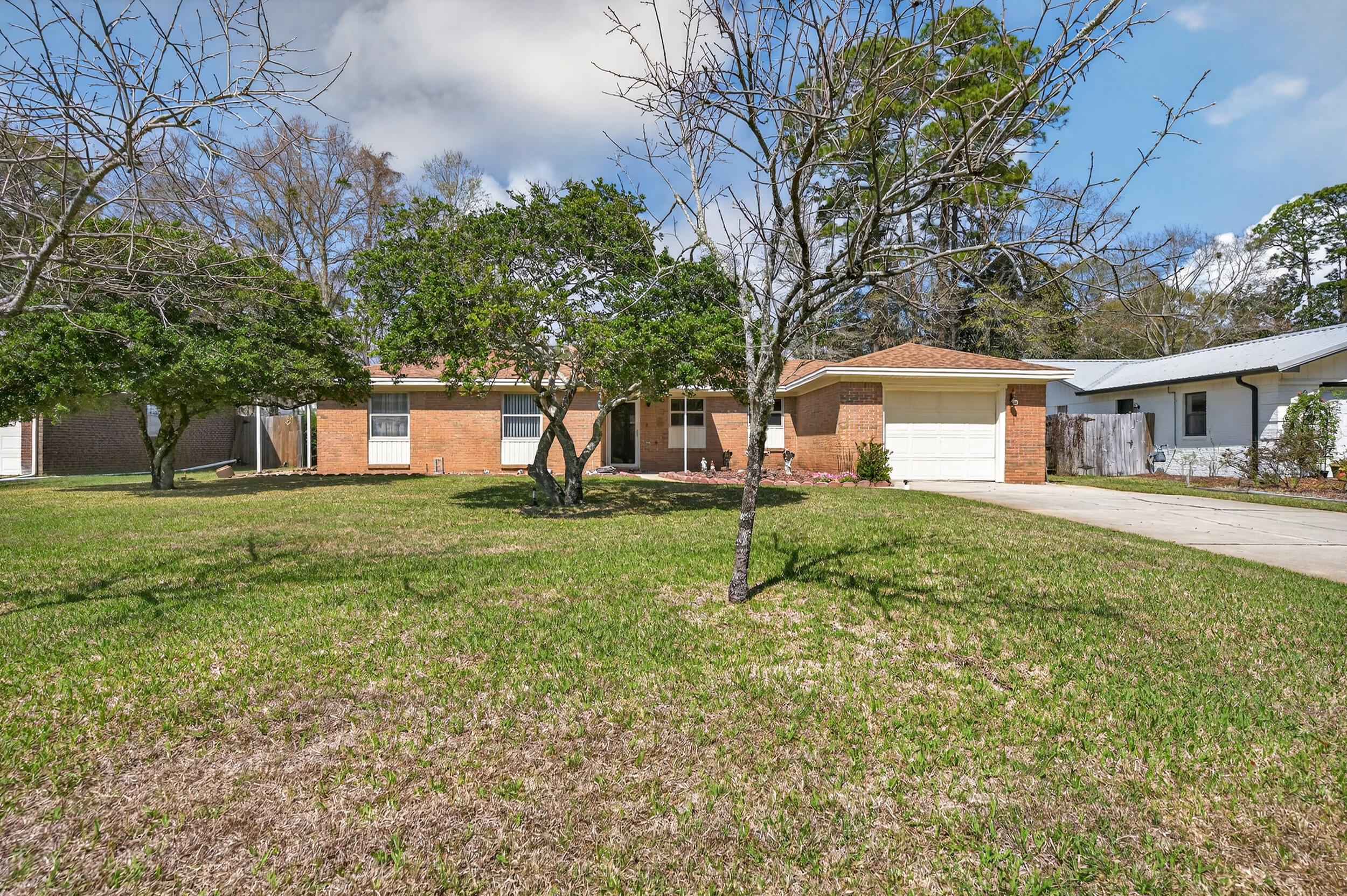 THE NICEVILLE PINES - Residential