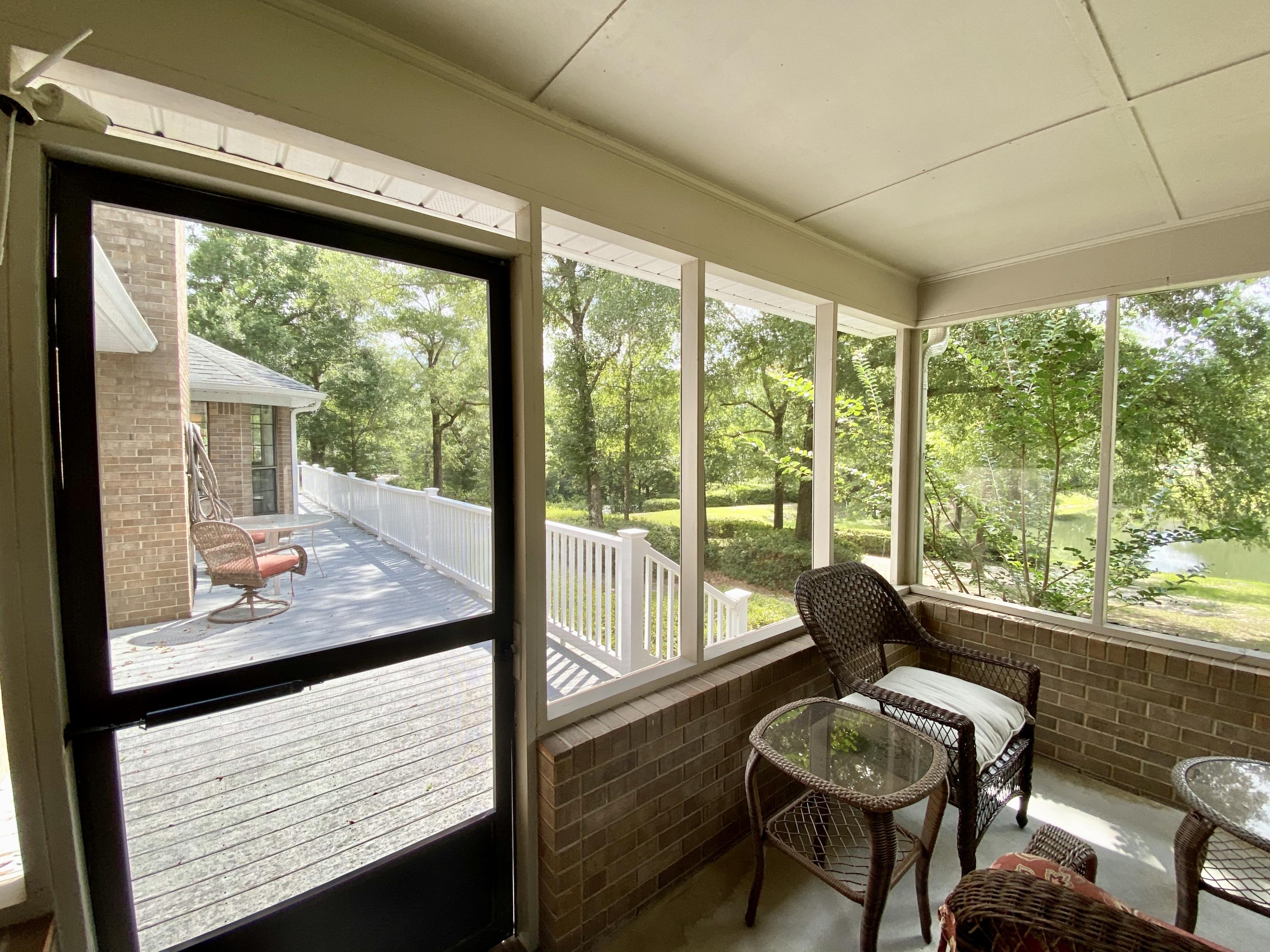 KENNEDY LAKES 1ST ADDN - Residential