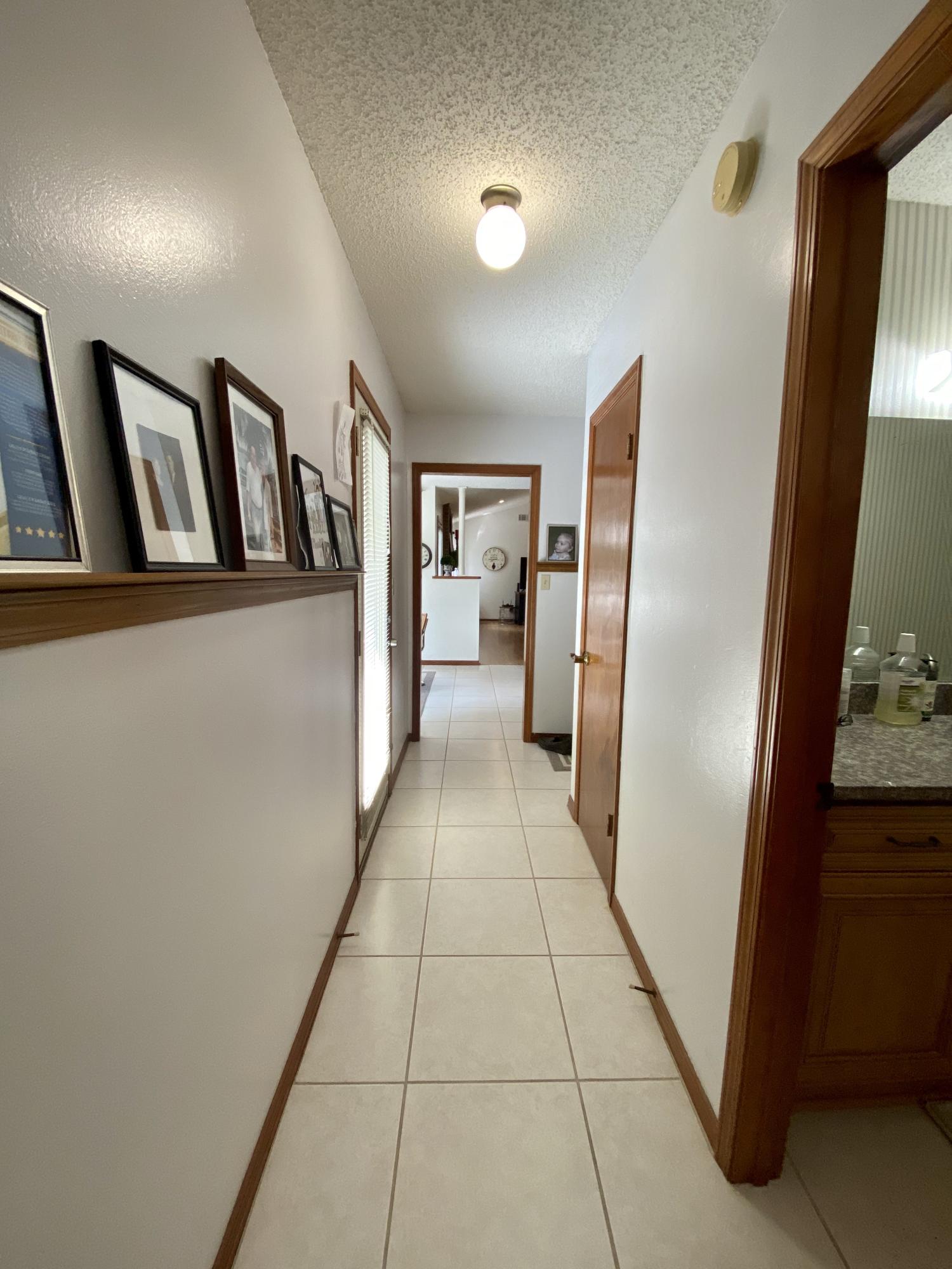 KENNEDY LAKES 1ST ADDN - Residential