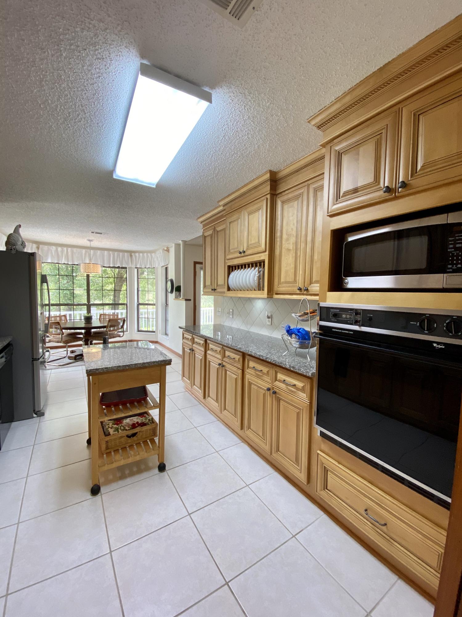 KENNEDY LAKES 1ST ADDN - Residential