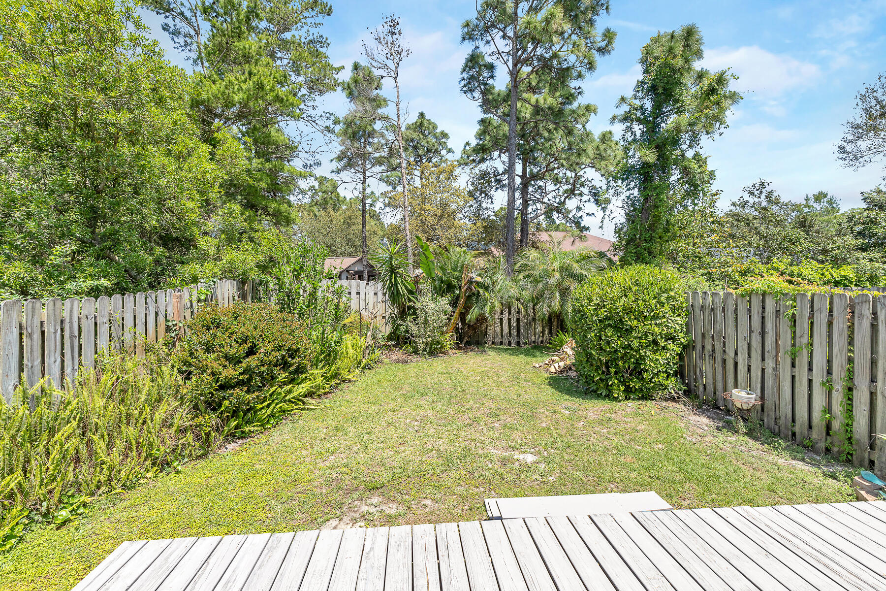 ESCADA B - Residential