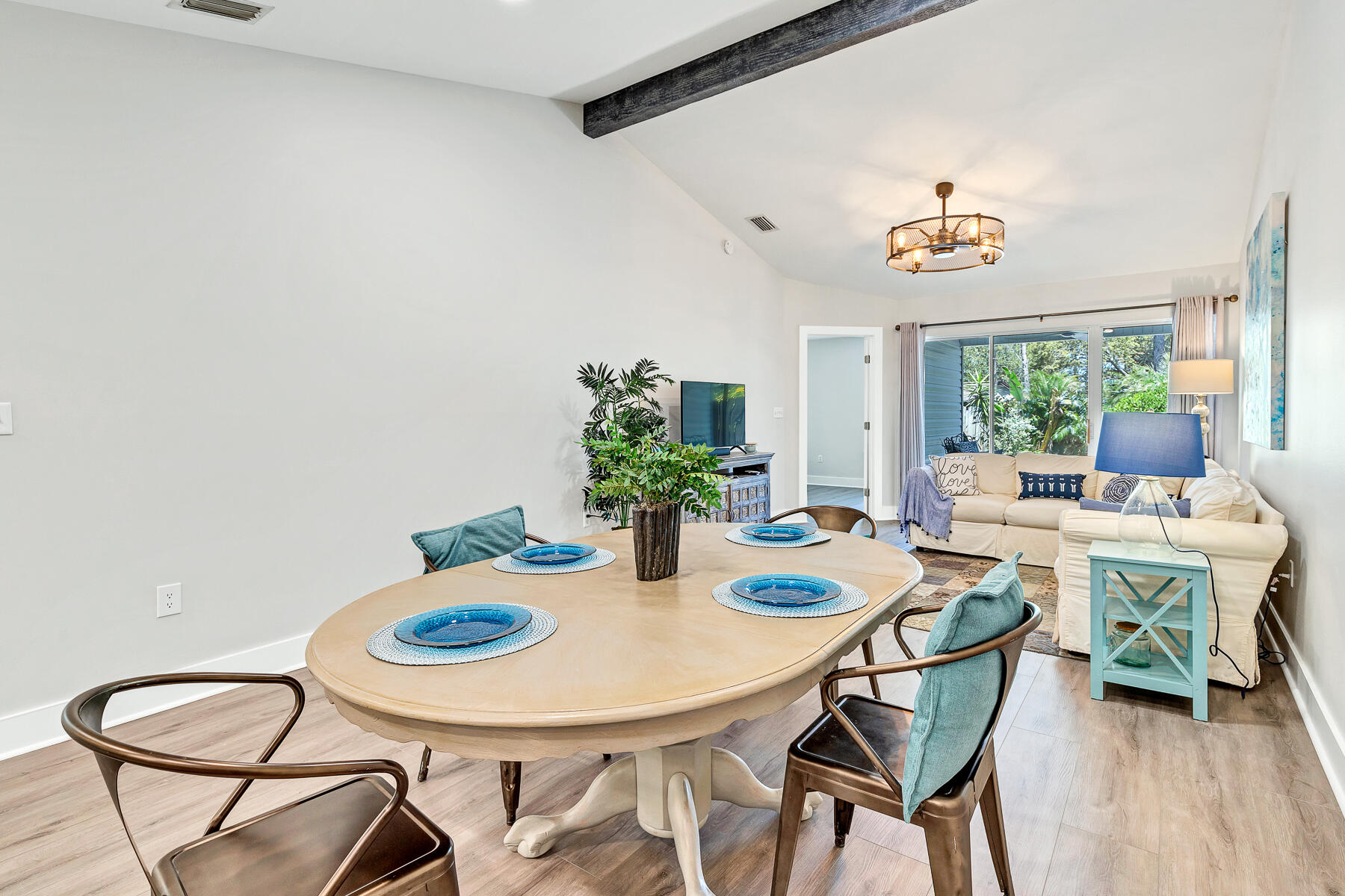 ESCADA B - Residential