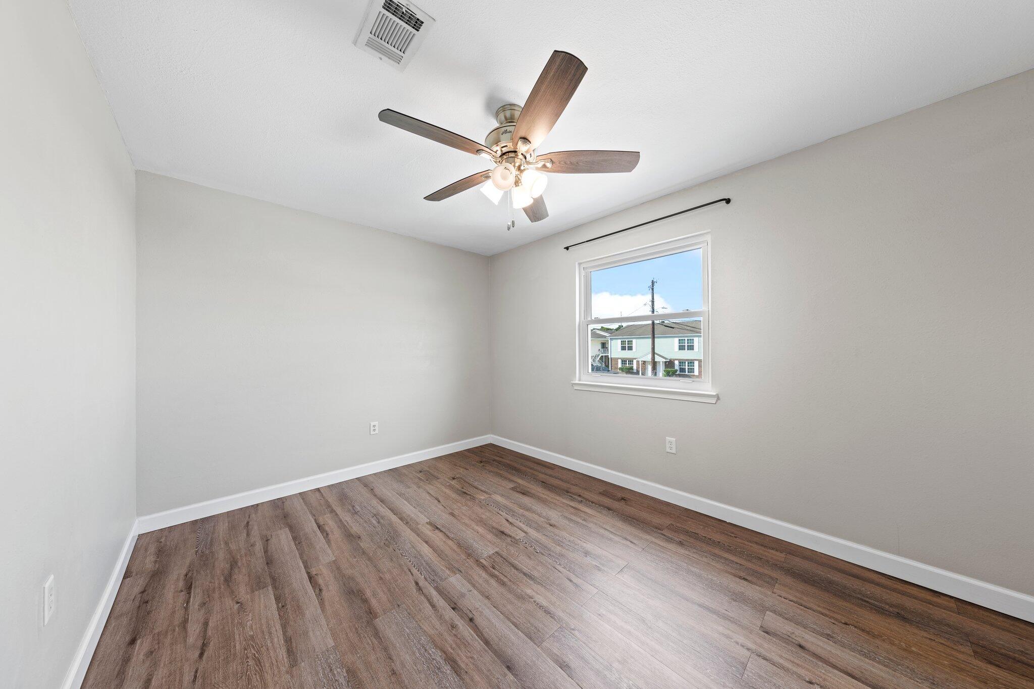 AZALEA GARDENS 1ST ADDN - Residential Lease