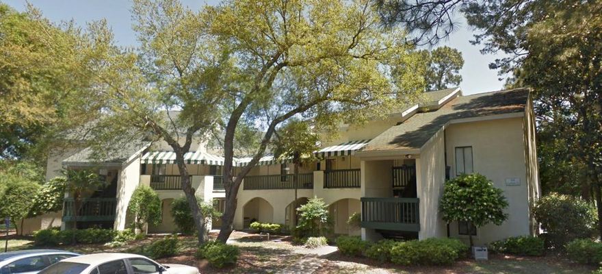 Lakefront Condo ready for new owners! Property has an excellent rental history. Kitchen, Dining, Living and Master Area all have a waterfront view.